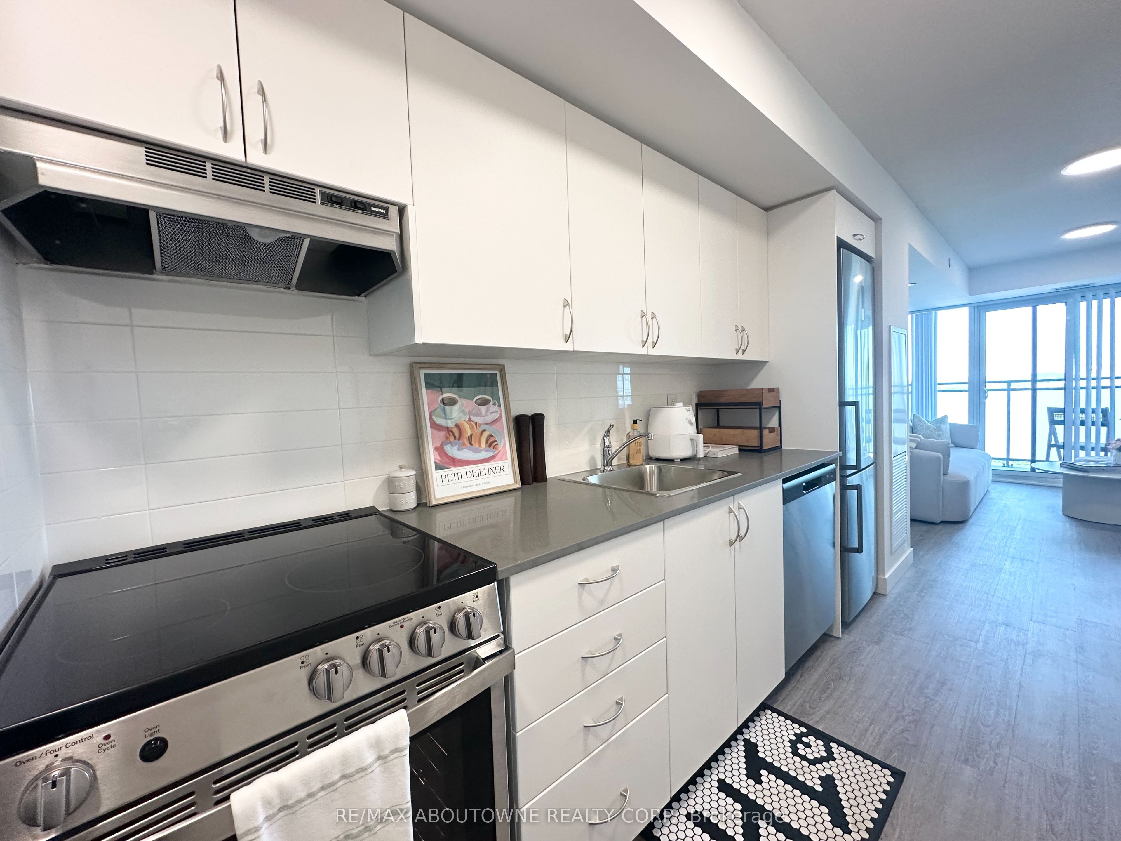 375 South Street 311, London East, ON N6B 0A5 photo 3