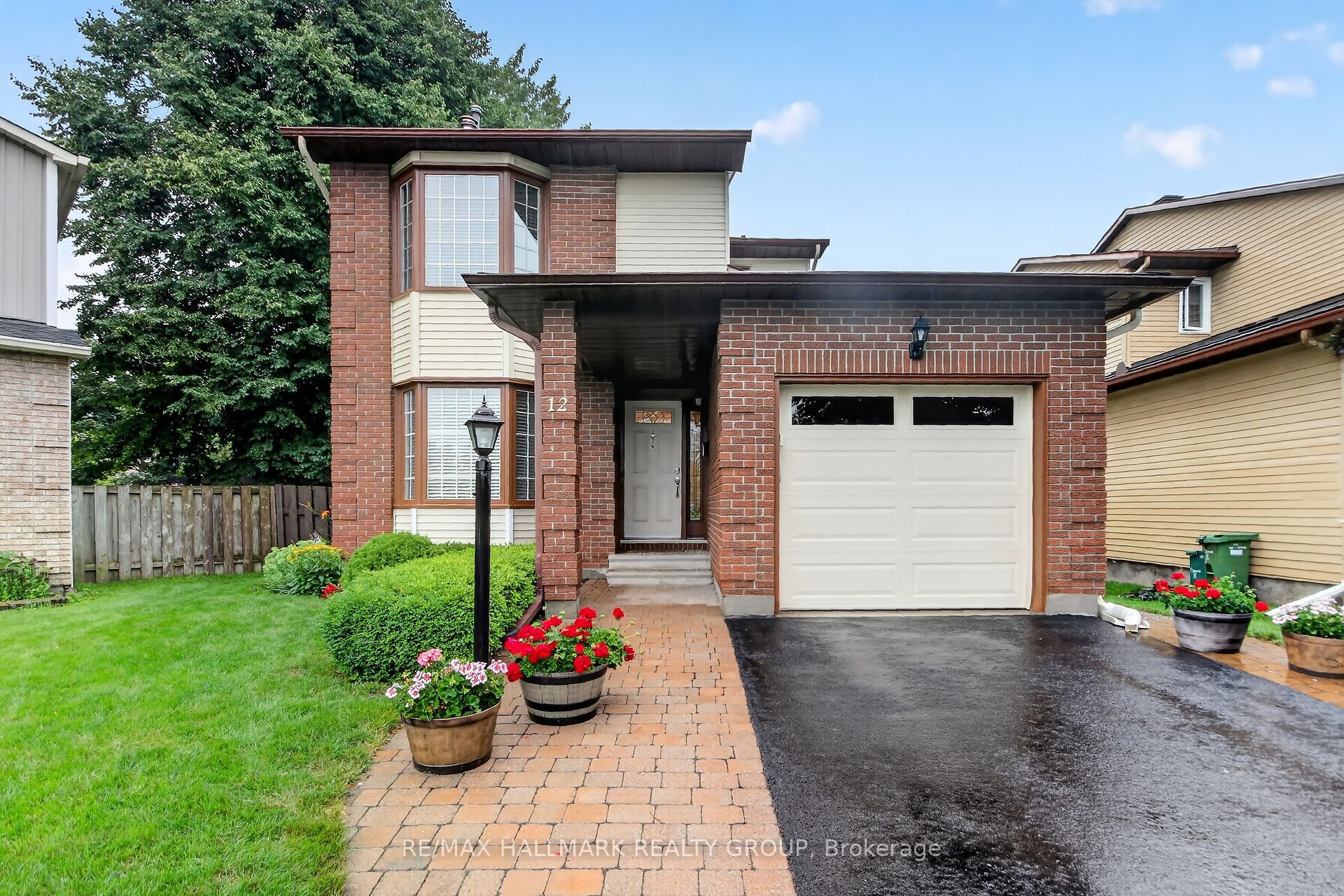 12 Ready Way, Barrhaven, ON K2J 2R6