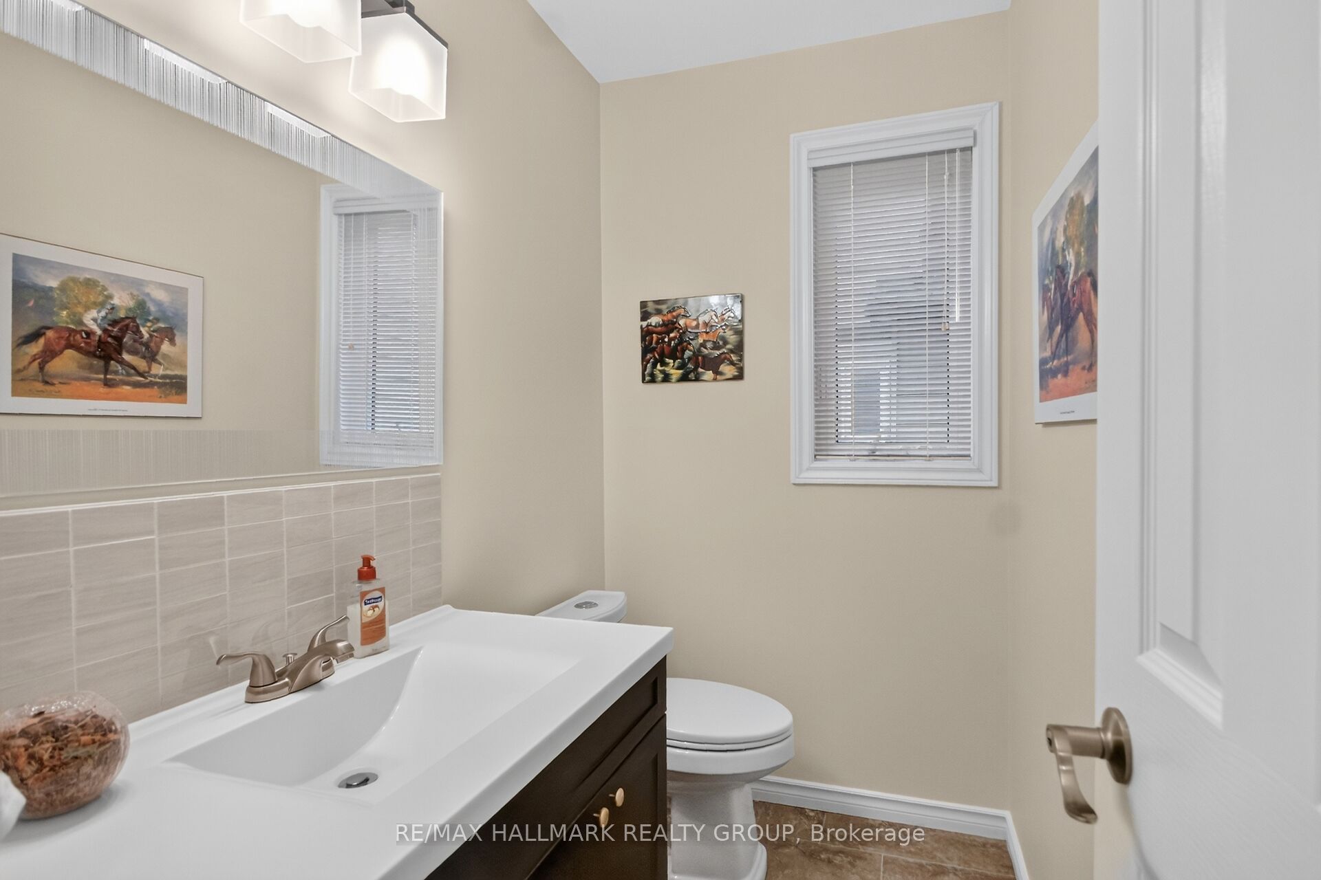 12 Ready Way, Barrhaven, ON K2J 2R6 photo 4