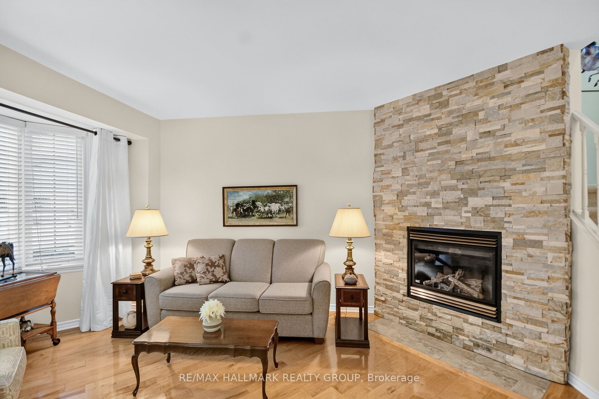 12 Ready Way, Barrhaven, ON K2J 2R6 photo 5