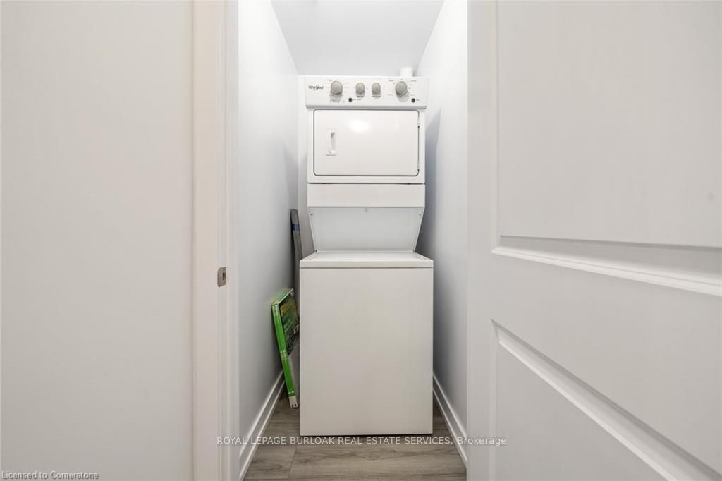 460 Dundas Street E 230, Hamilton, ON L8B 2A5 photo 4
