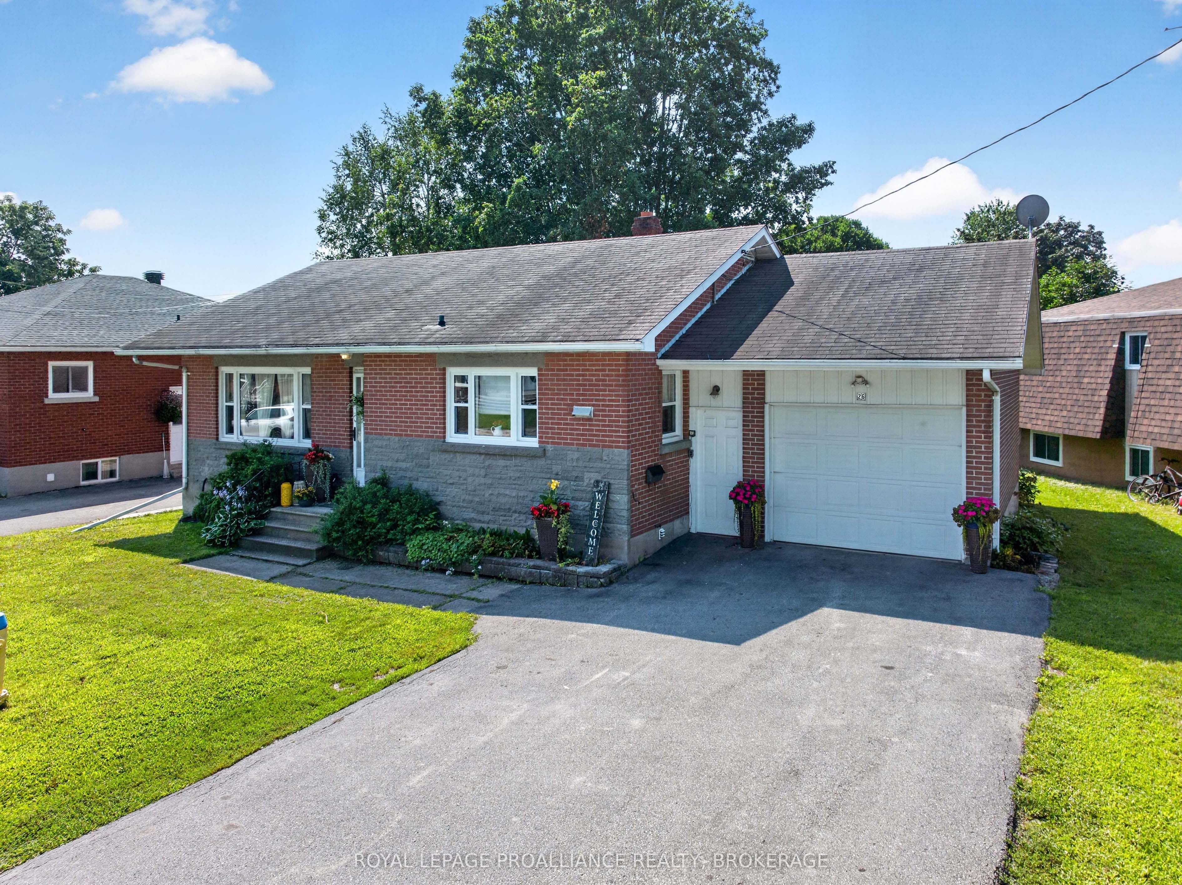 26 Mclean Boulevard, Perth, ON K7H 2Z3