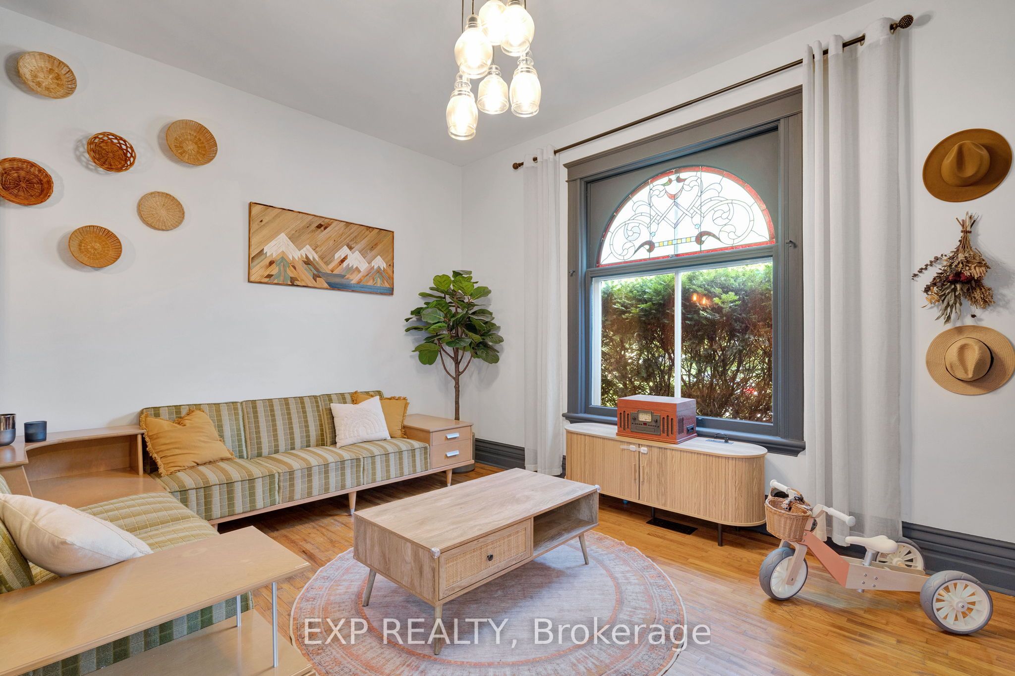 895 Dufferin Avenue, London East, ON N5W 3K3 photo 5