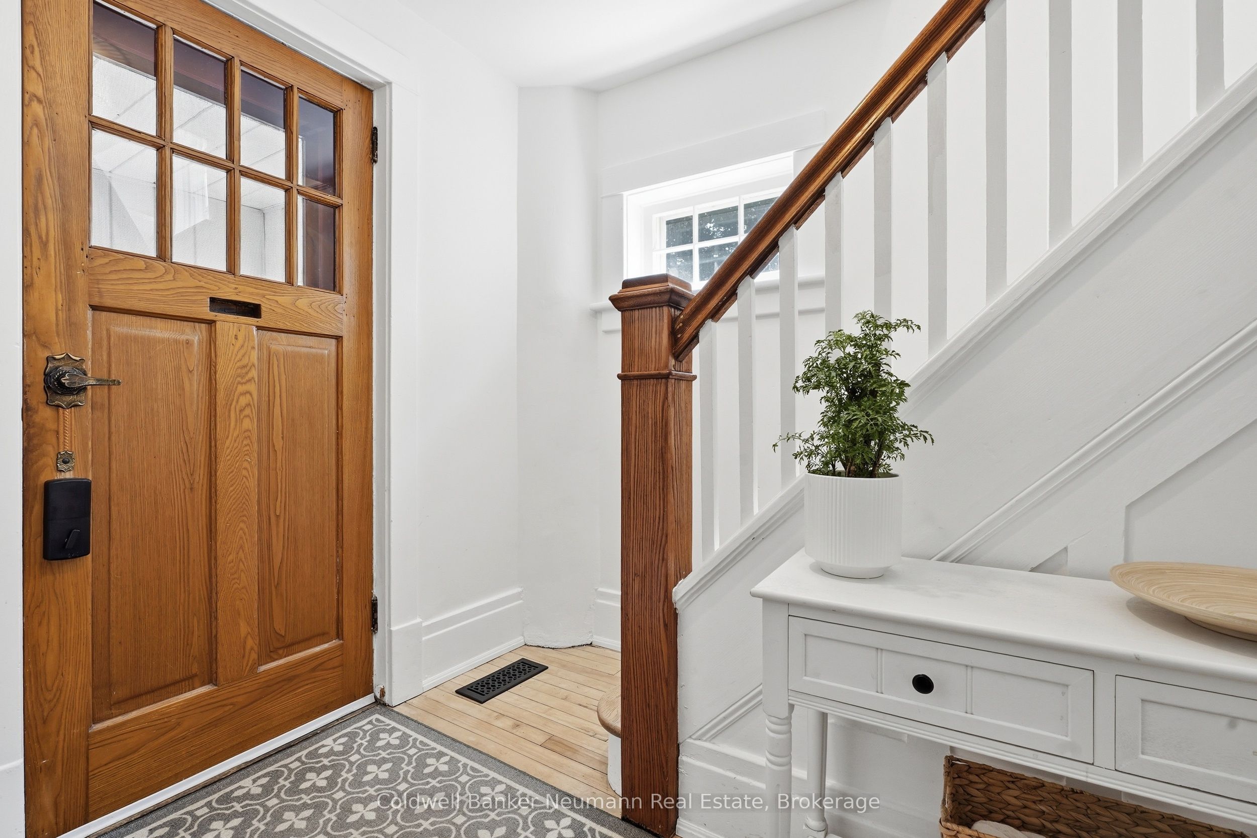 63 Fountain Street W, Guelph, ON N1H 3P4 photo 3