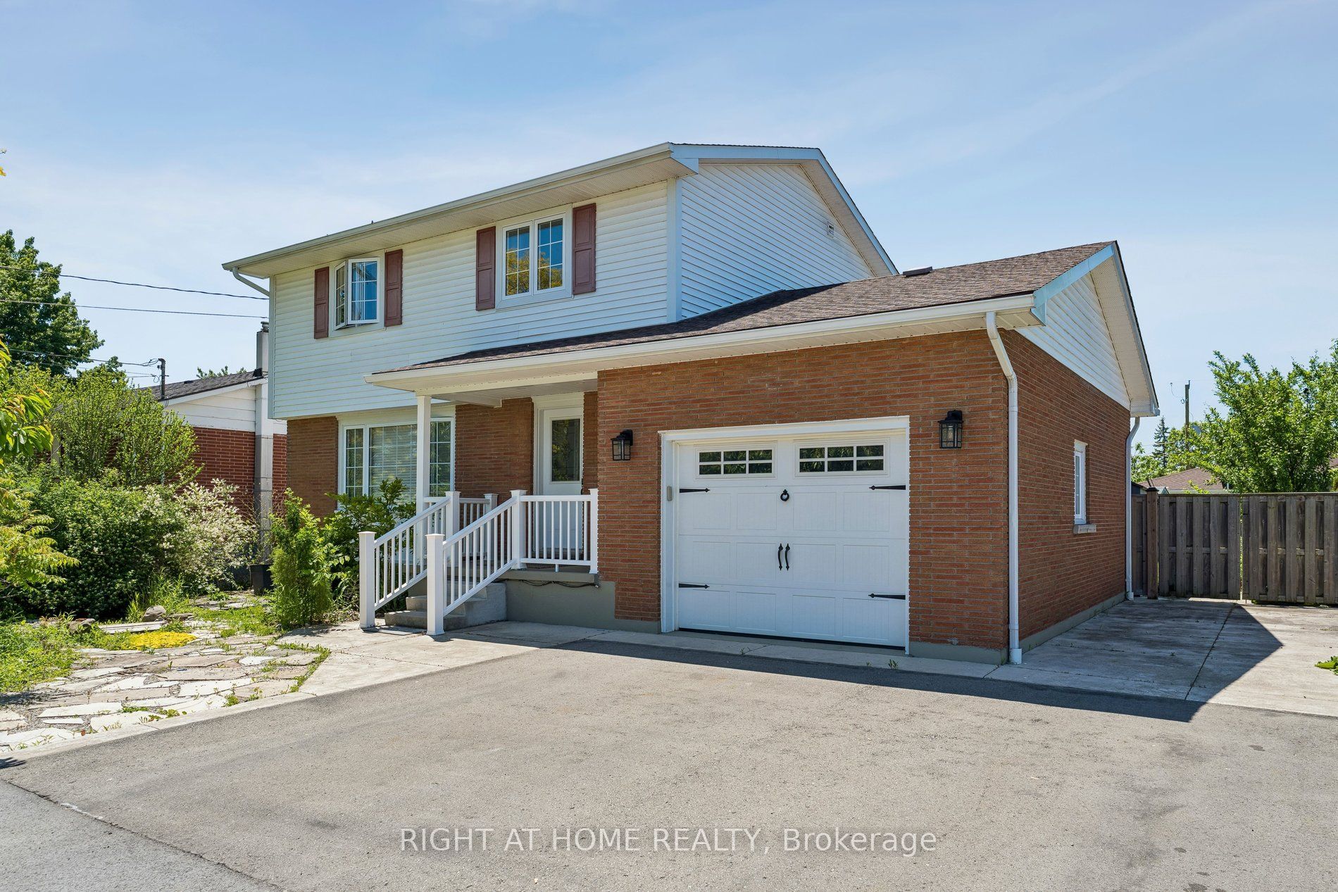 15 KING Street, Fort Erie, ON L2A 3Z3 photo 2