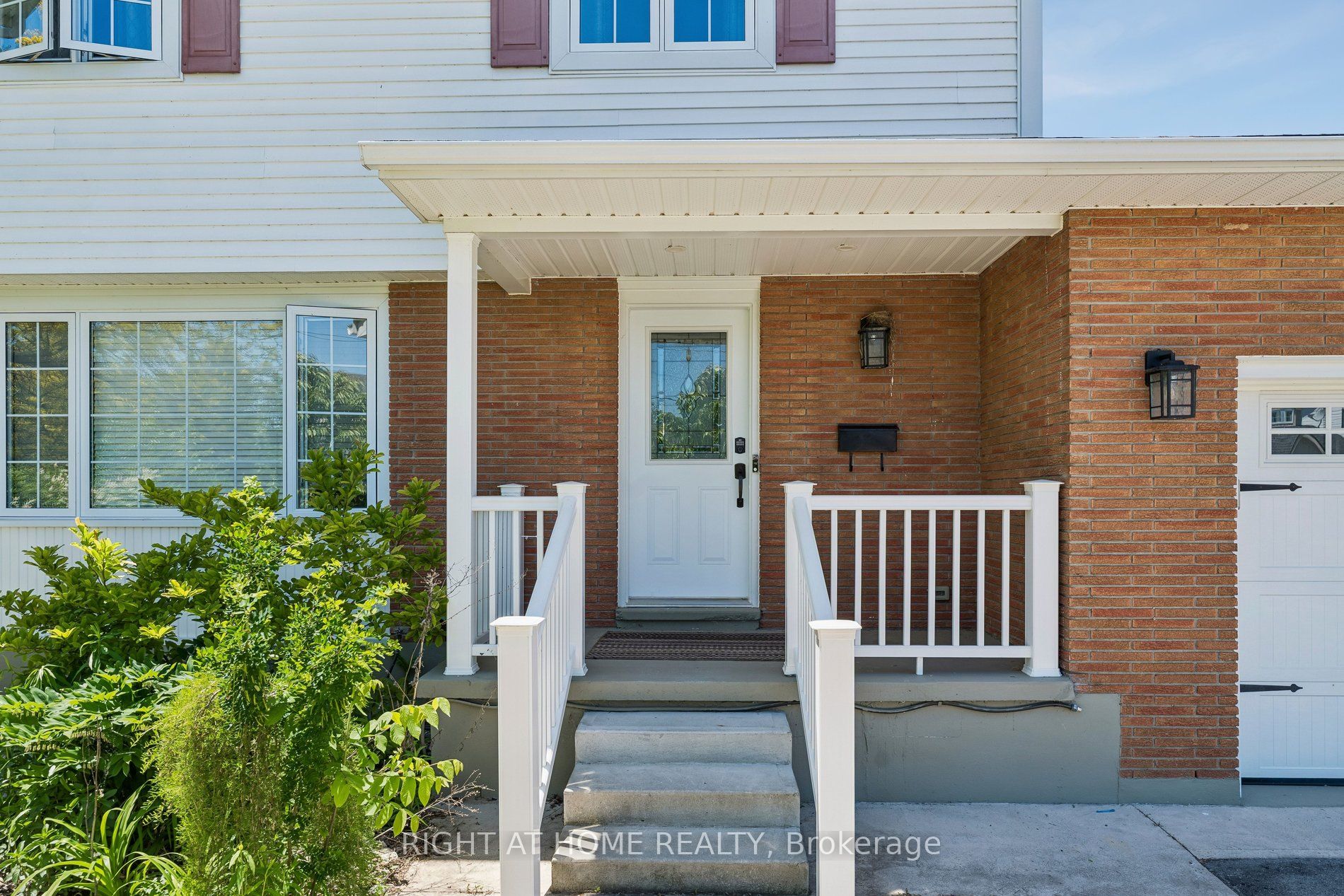 15 KING Street, Fort Erie, ON L2A 3Z3 photo 4