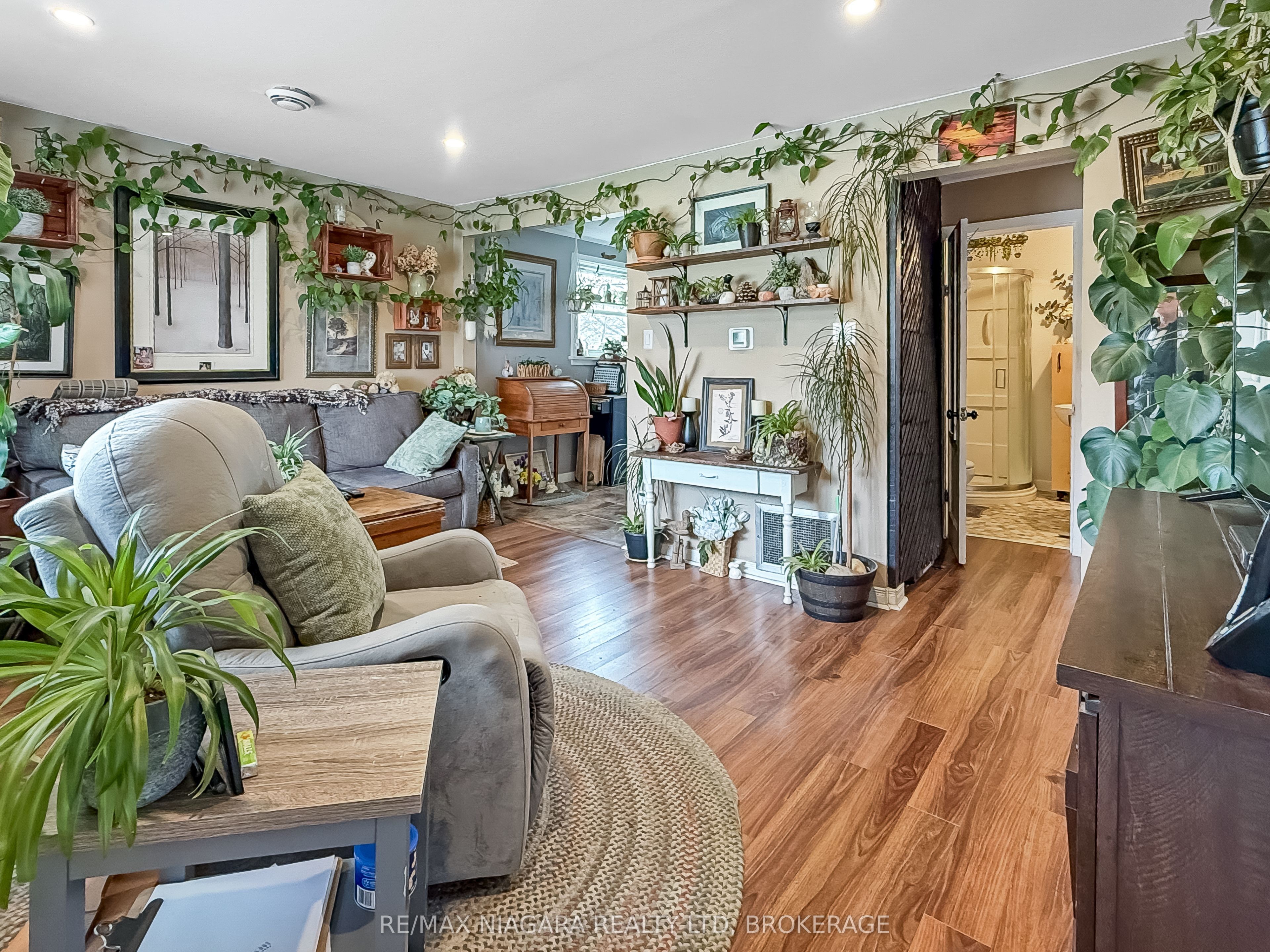 5 Aberdeen Court, Fort Erie, ON L2A 3Y7 photo 4