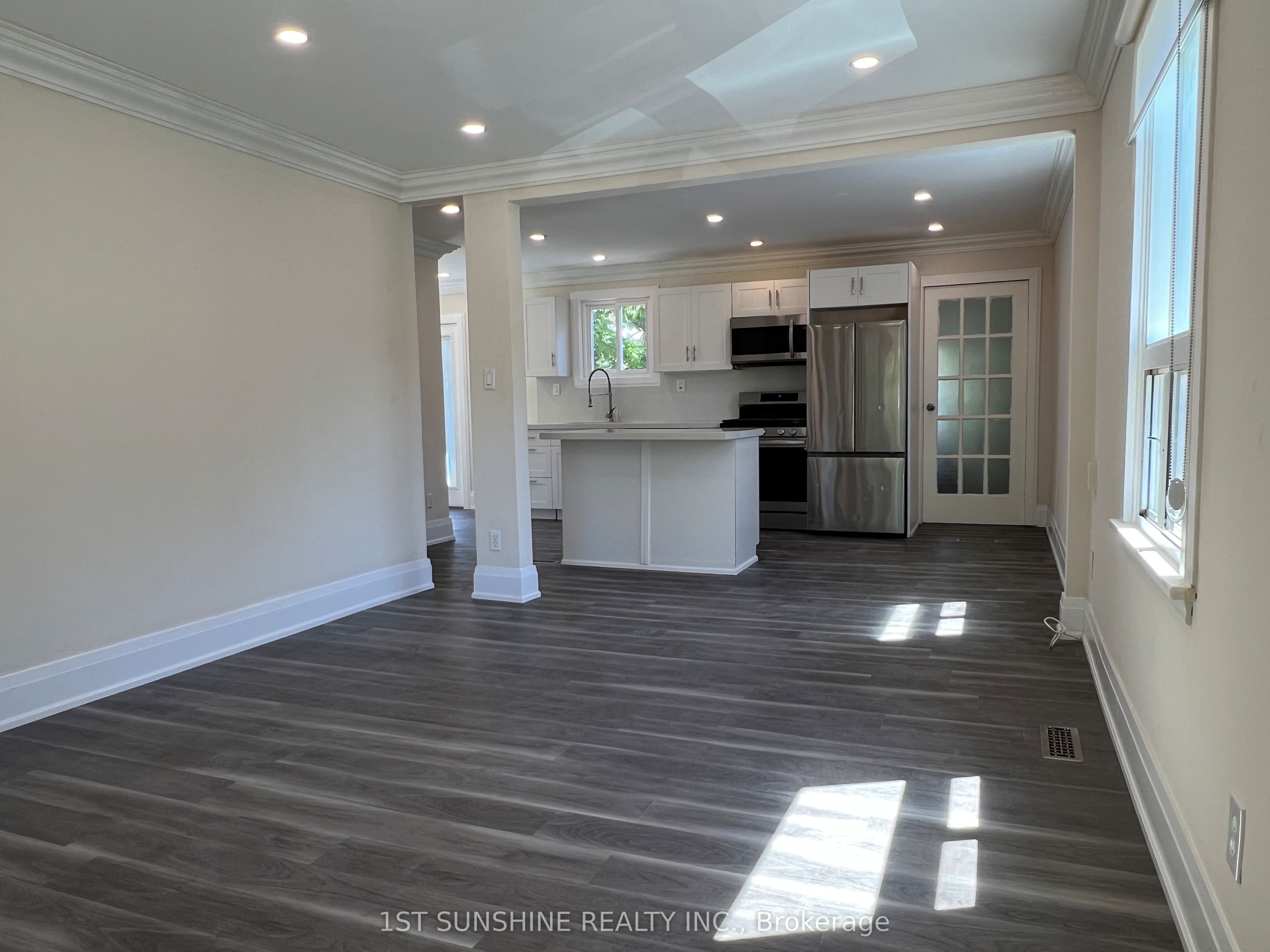 40 BARTLETT Street, St. Catharines, ON L2M 5L1 photo 4