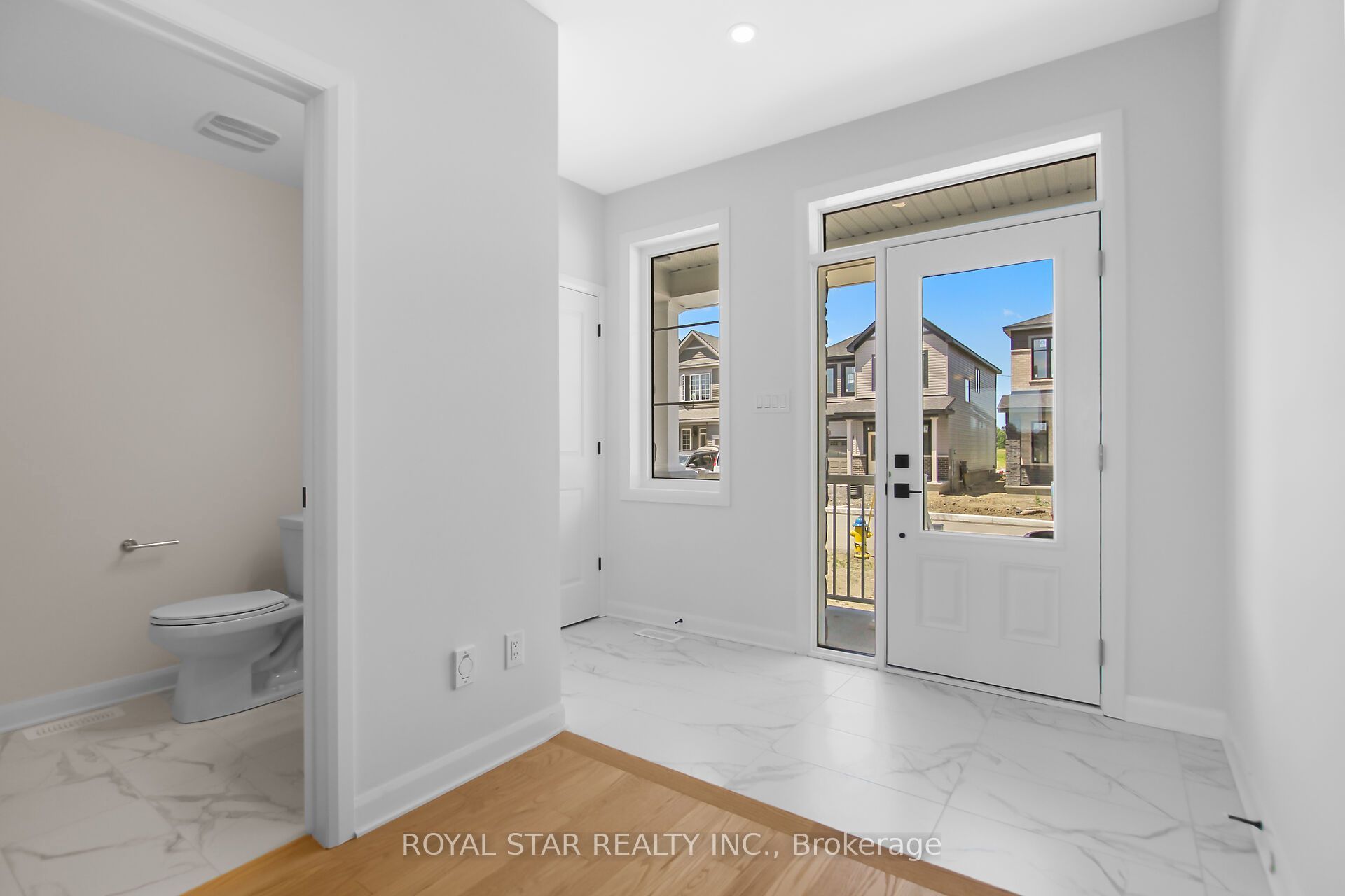 228 Elsie Macgill Walk, Kanata, ON K2W 0L4 photo 4
