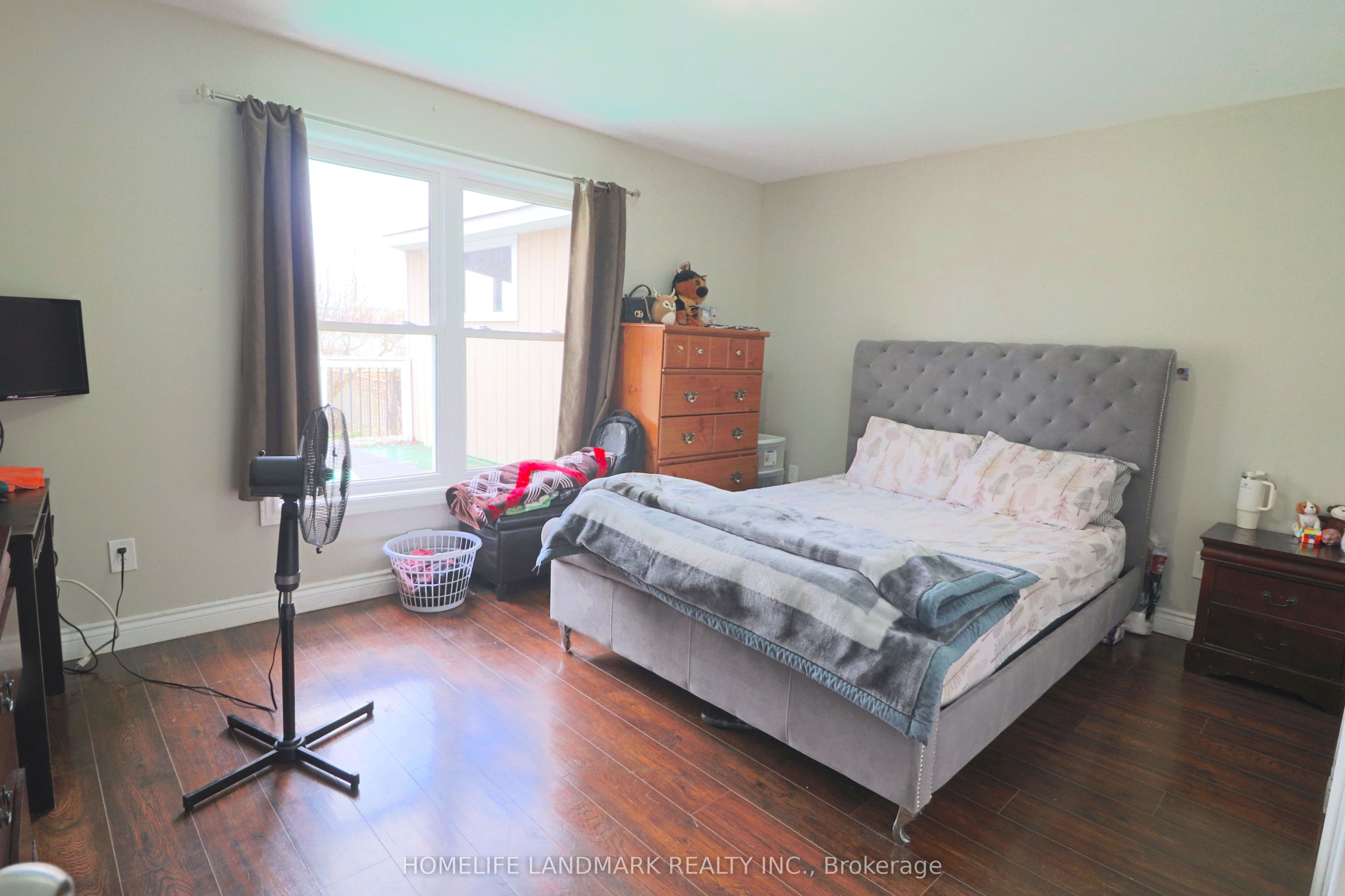4664 Homewood Avenue, Niagara Falls, ON L2E 4Y2 photo 5