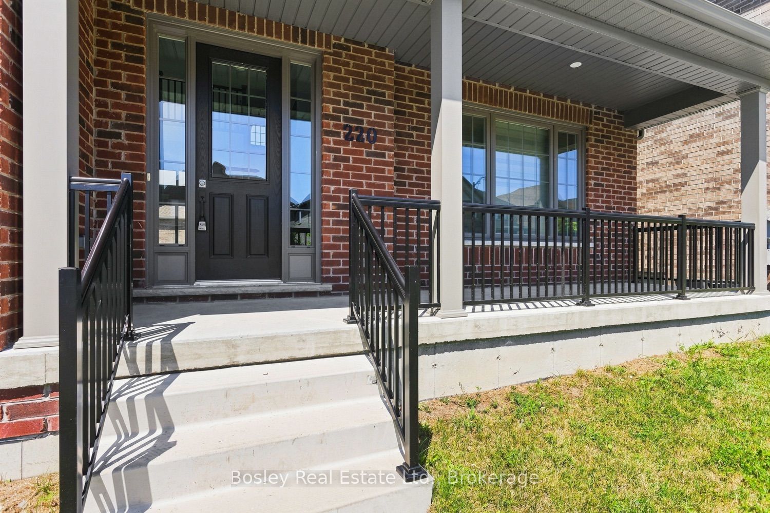 220 Strachan Street, Port Hope, ON L1A 0E9 photo 5