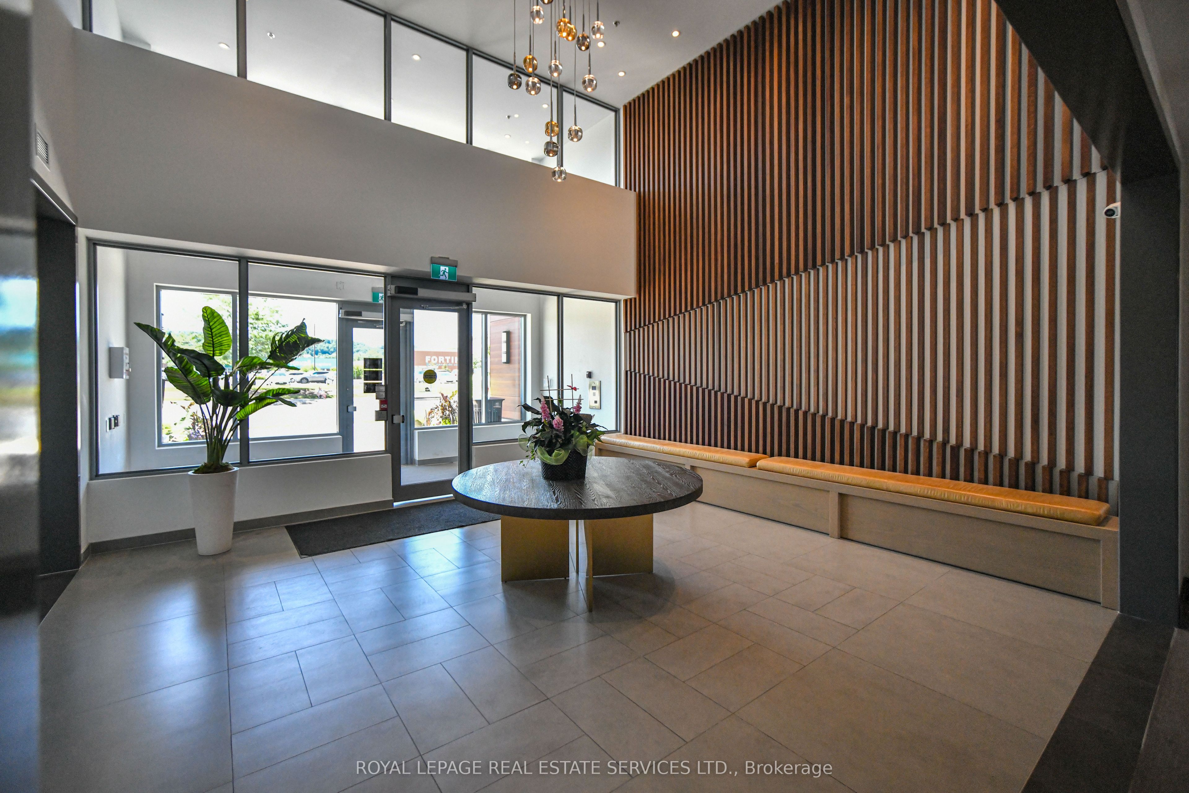 121 Highway 8 Road 613, Hamilton, ON L8G 1C1 photo 4