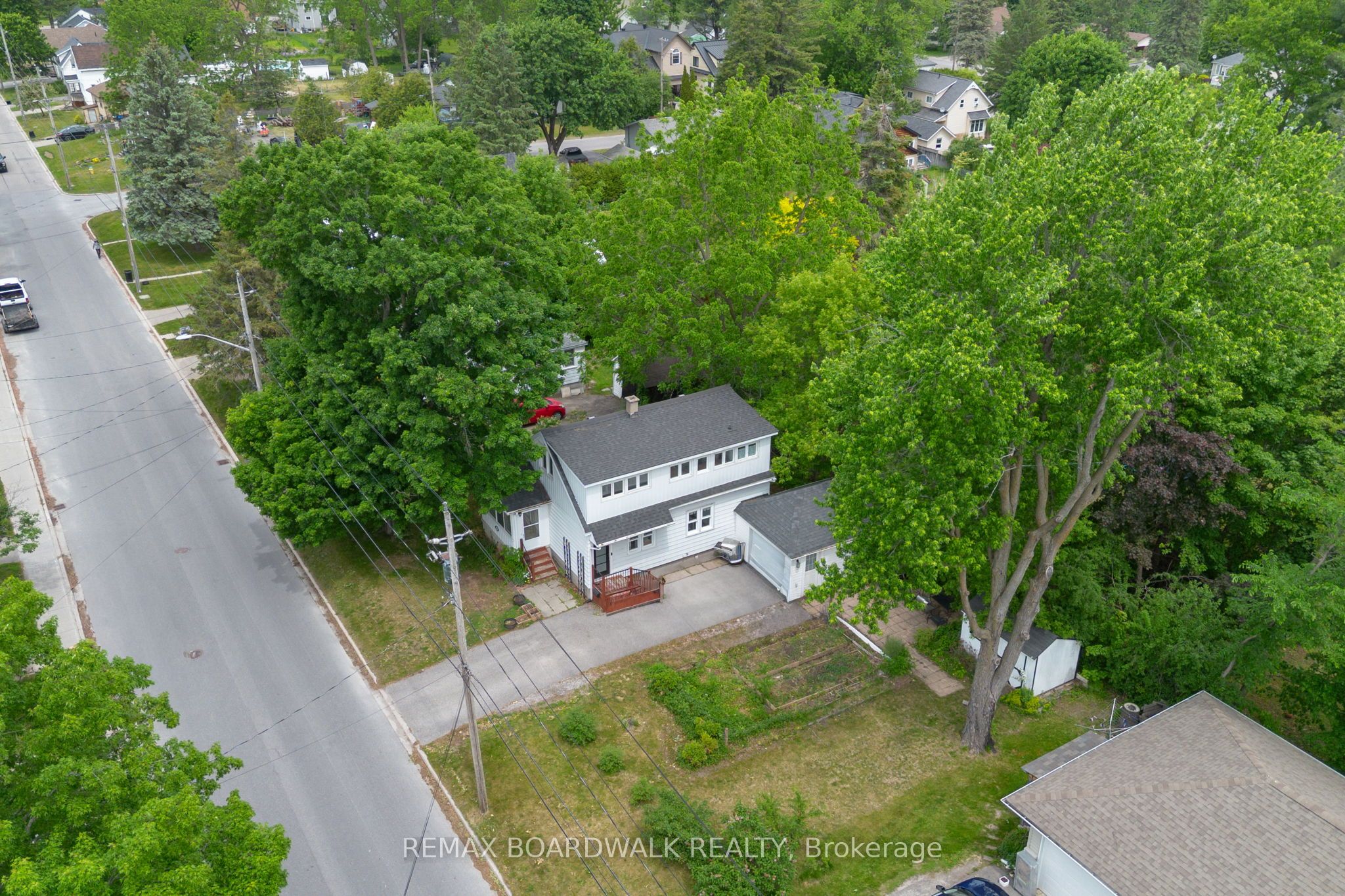 111 Beckwith Street E, Perth, ON K7H 1C8 photo 3