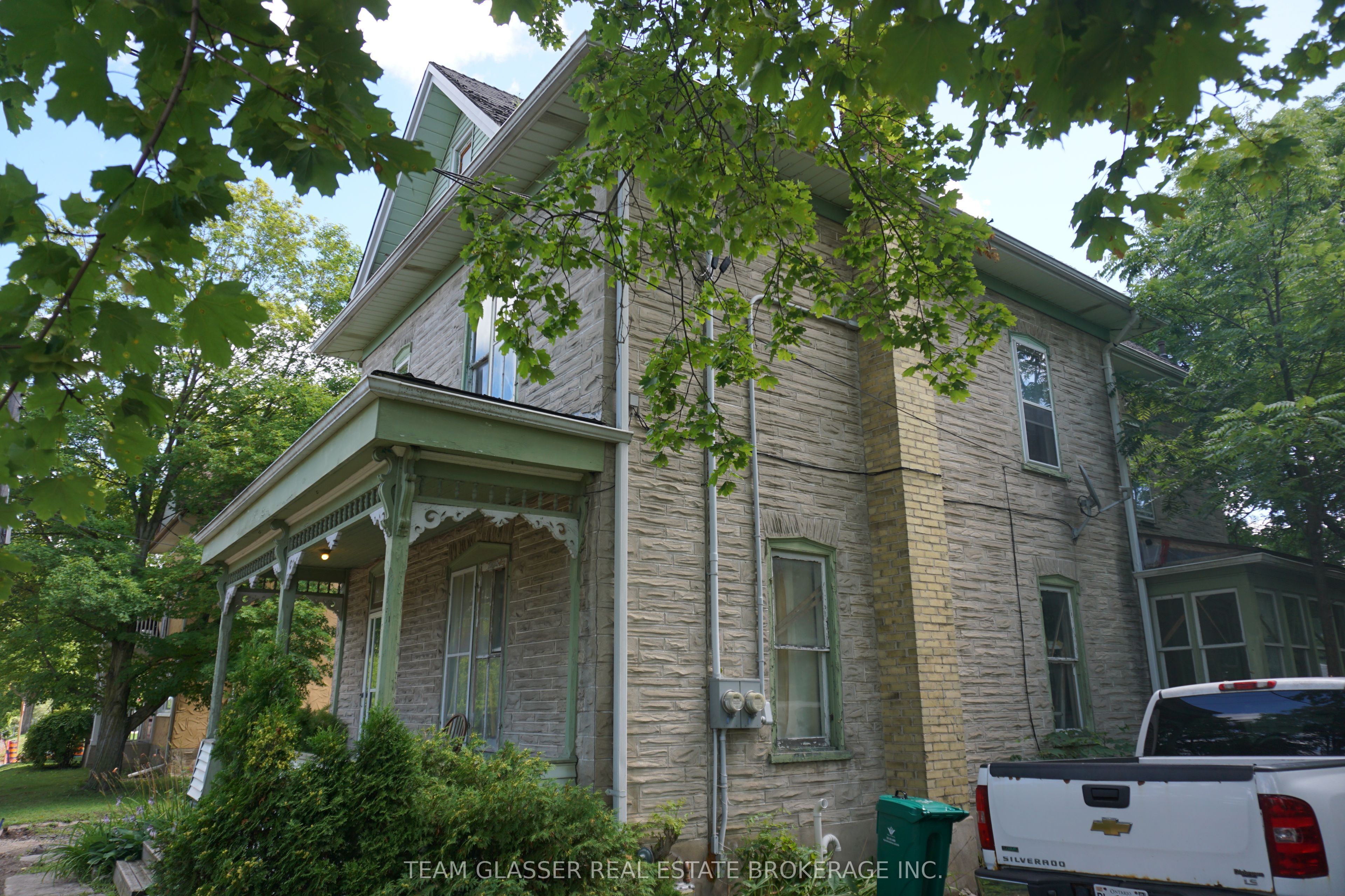 324 QUEEN Street W, Cambridge, ON N3C 1G8 photo 4