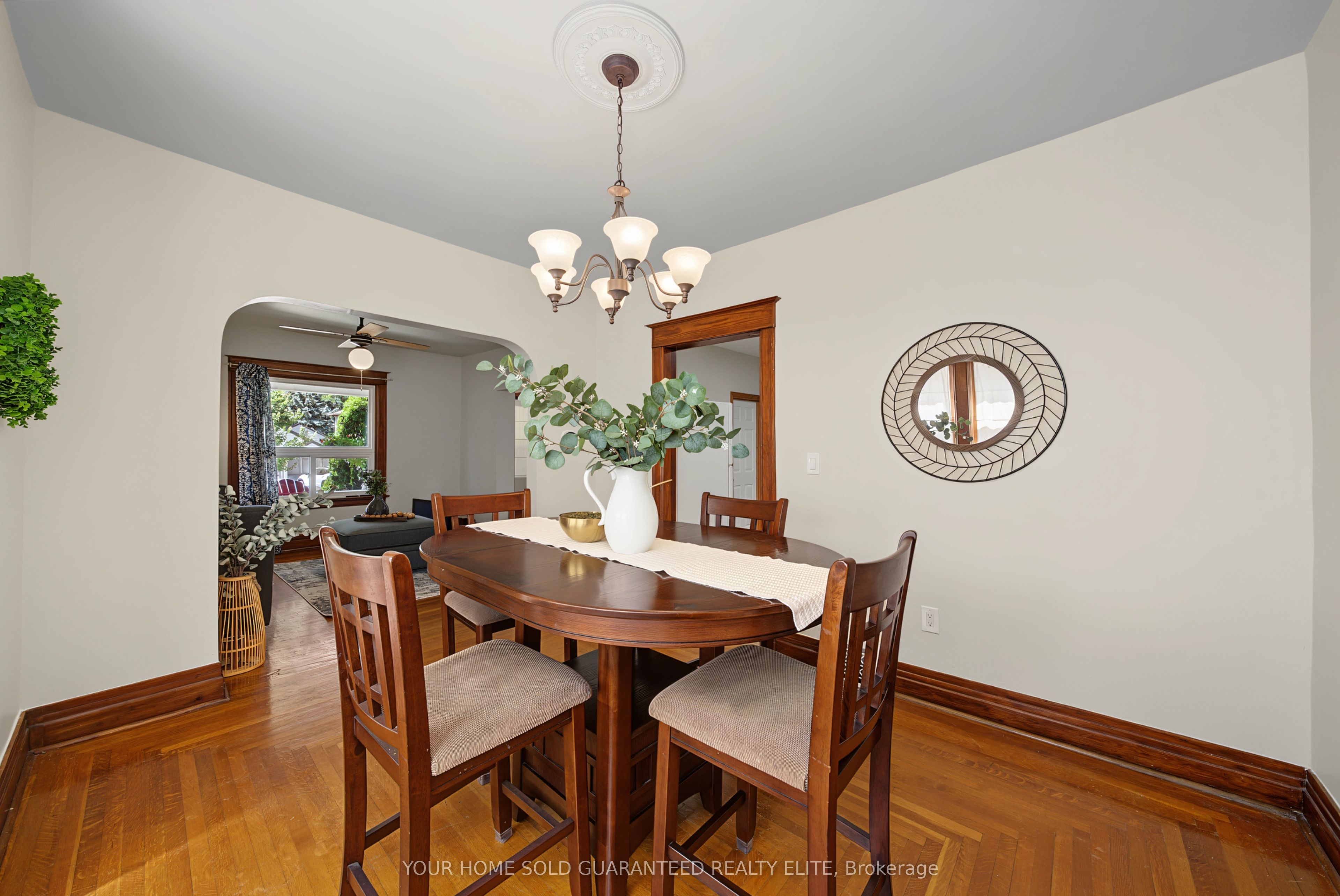 70 Woodland Avenue, St. Catharines, ON L2R 5A3 photo 3