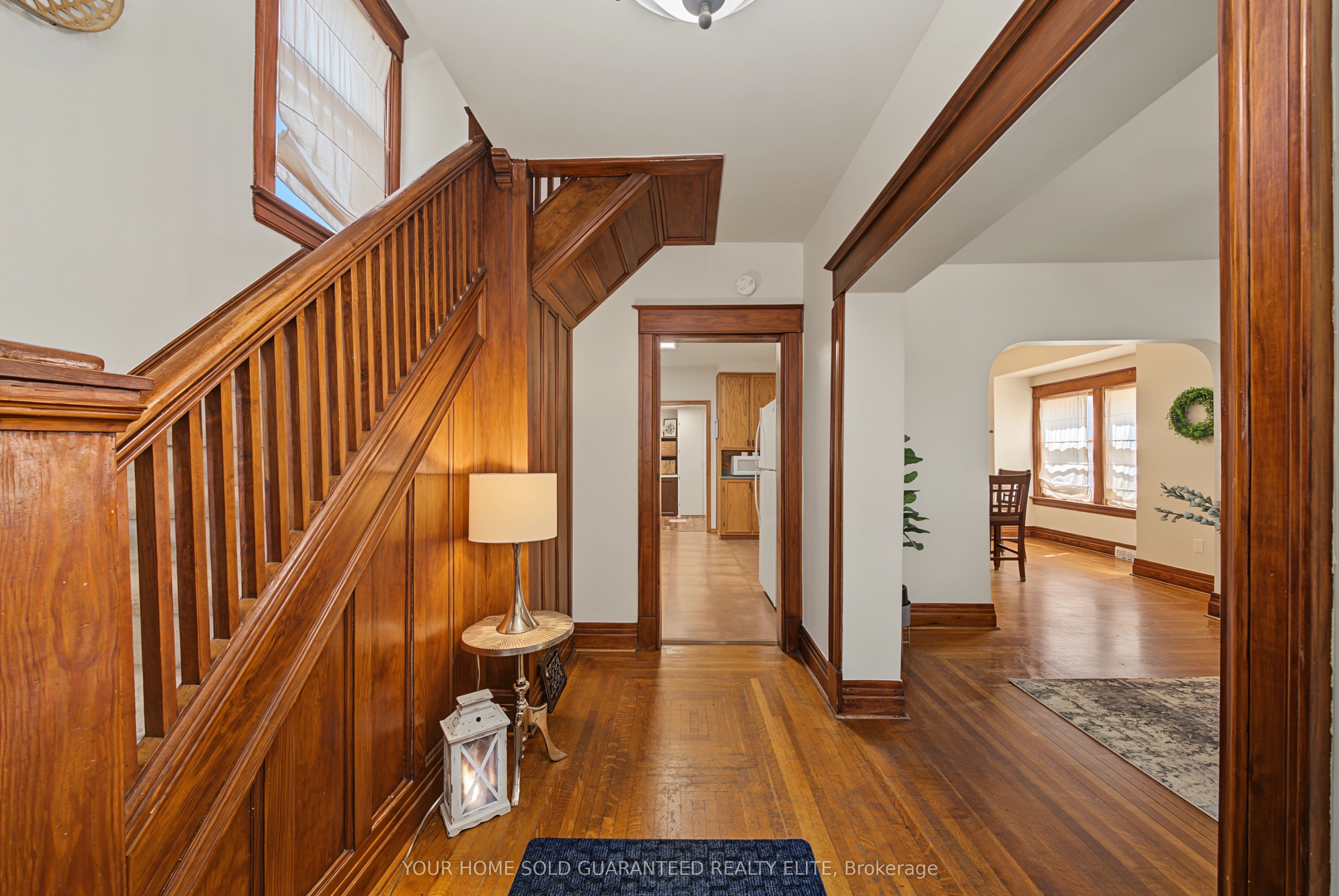 70 Woodland Avenue, St. Catharines, ON L2R 5A3 photo 5