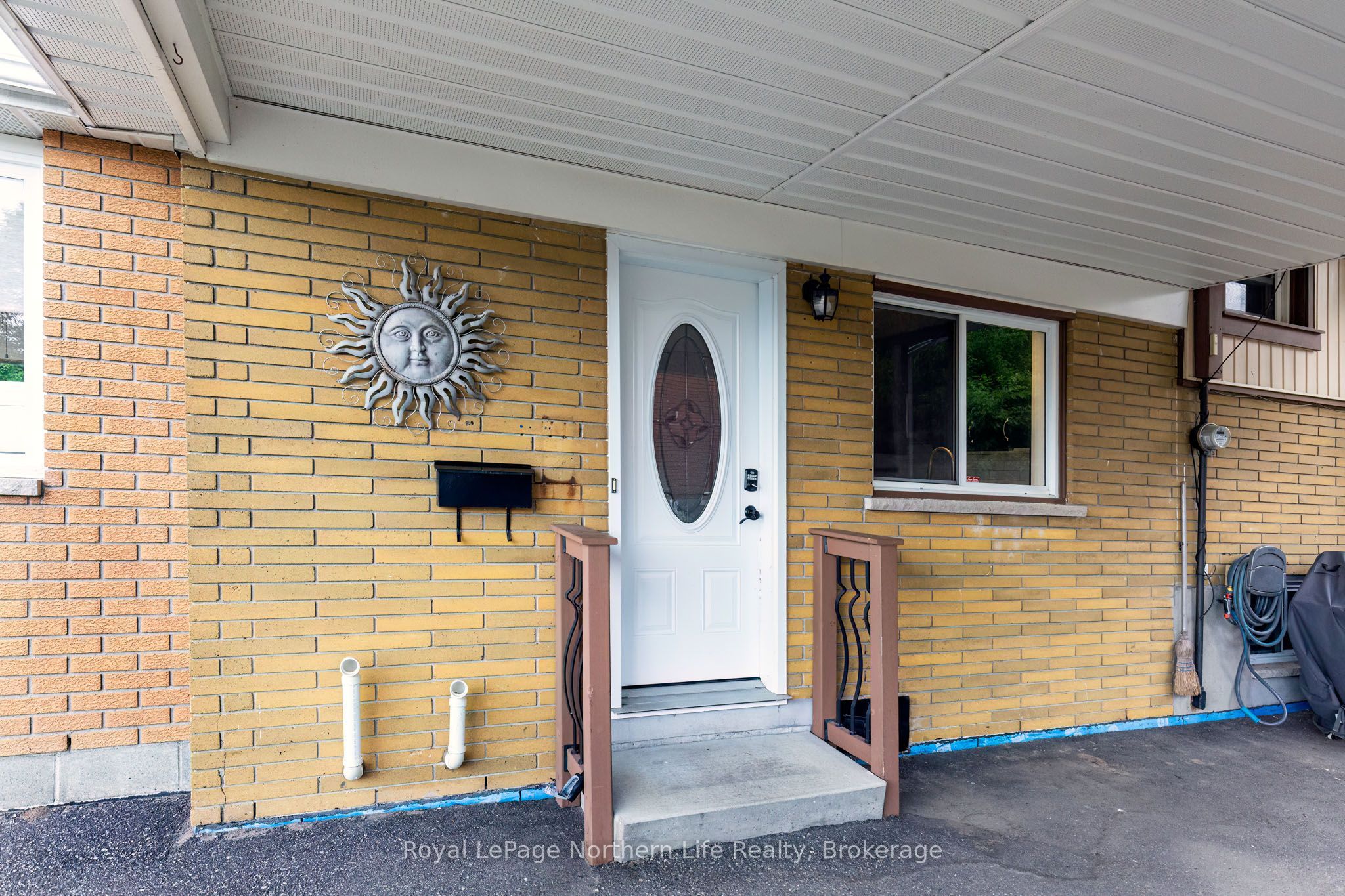 1122 Athlone Street, North Bay, ON P1B 5C1 photo 3