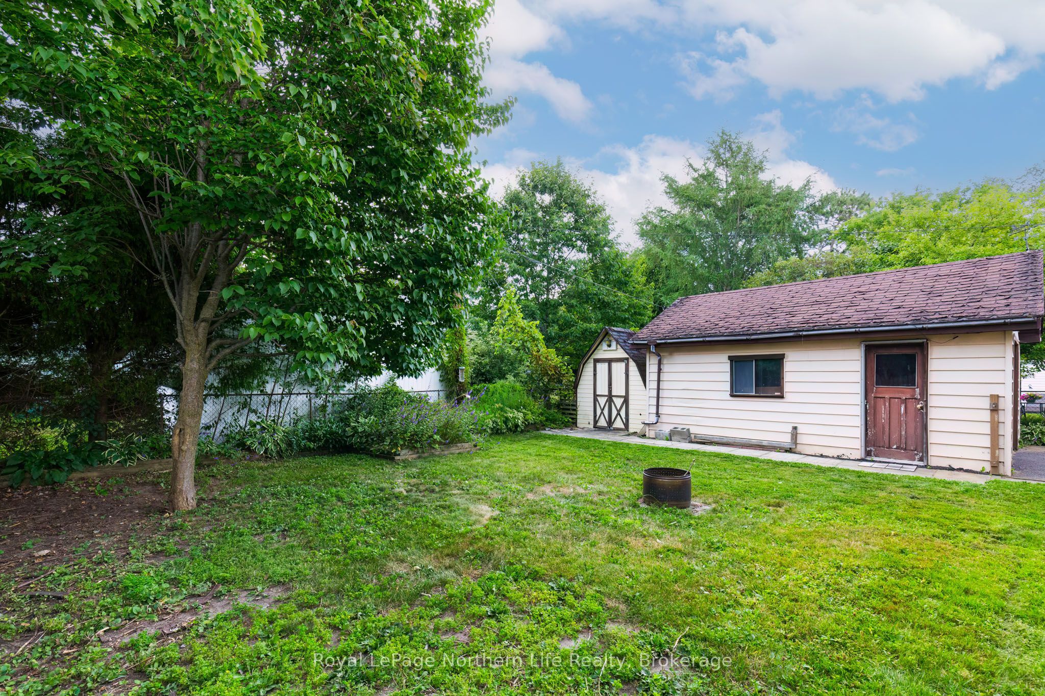 1122 Athlone Street, North Bay, ON P1B 5C1 photo 5