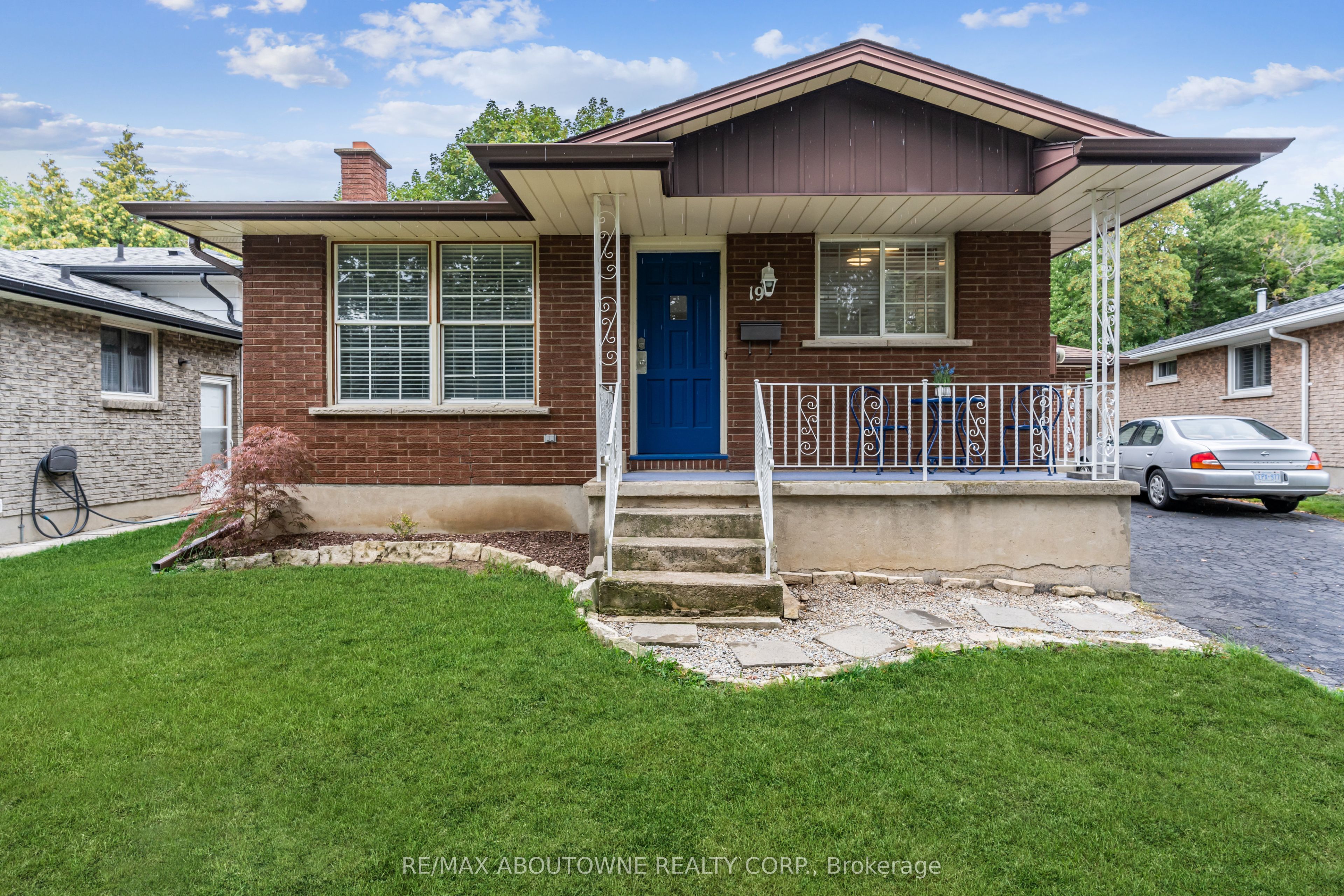 19 Friars Court, St. Catharines, ON L2N 6B4