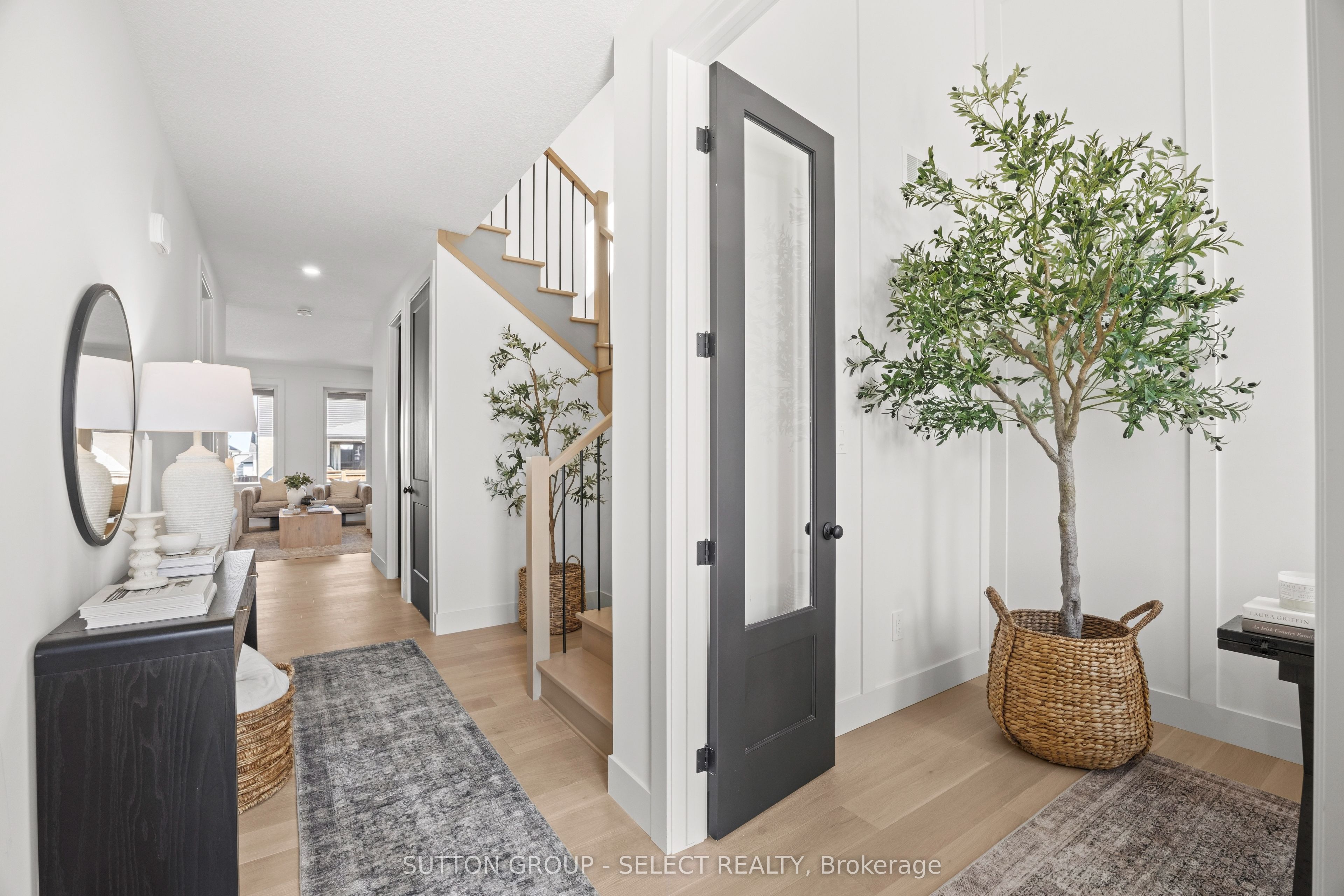 1906 Fountain Grass Drive, London South, ON N6K 0K7 photo 3