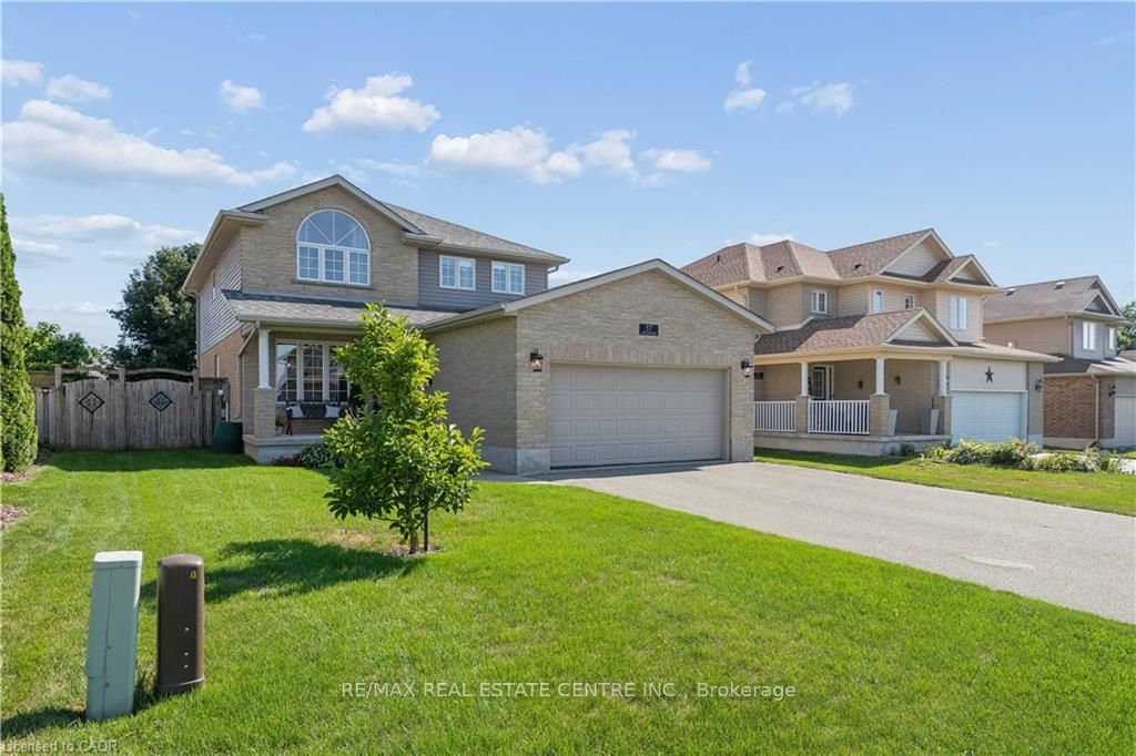 37 Applewood Street, Blandford-Blenheim, ON N0J 1S0 photo 2