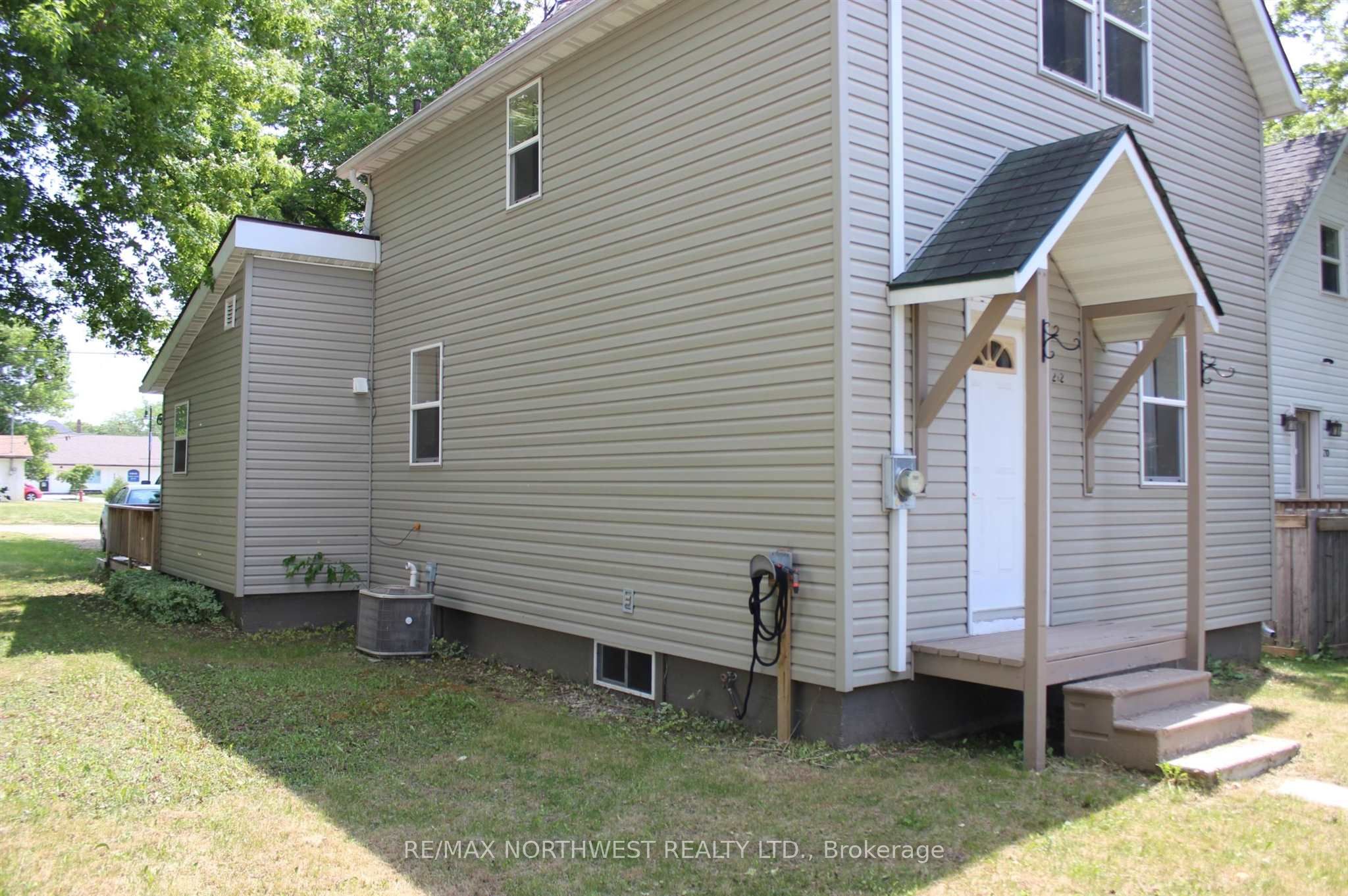 212 FIFTH ST, Rainy River, ON P0W 1L0 photo 4