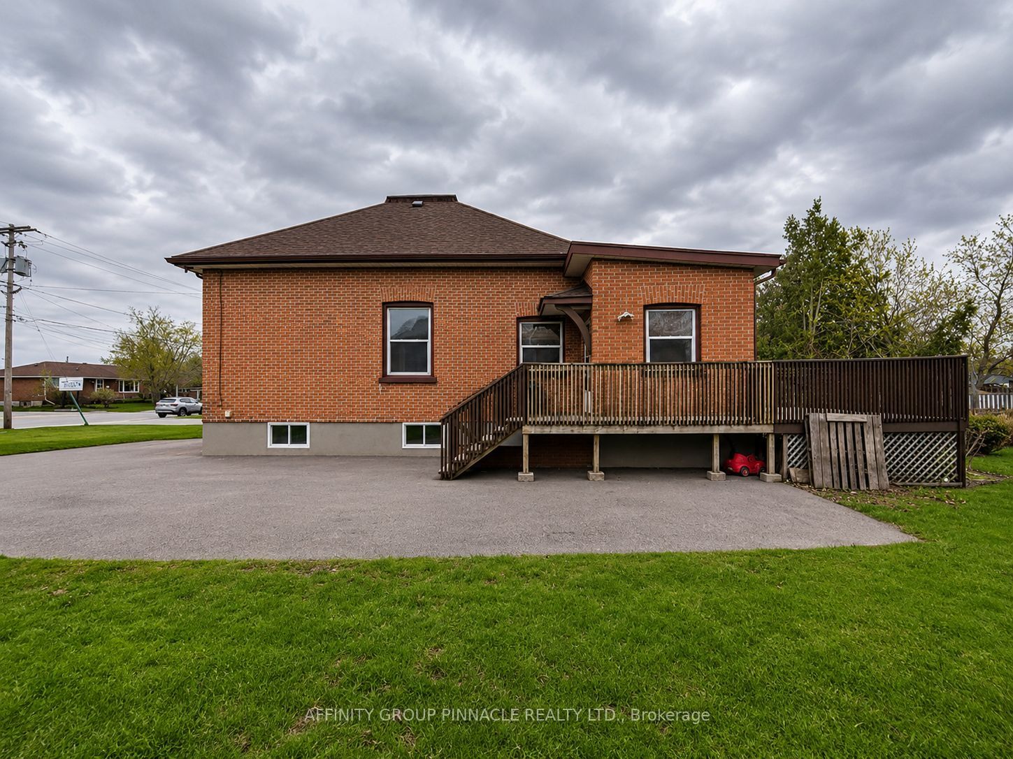170 Queen Street, Kawartha Lakes, ON K9V 1H4 photo 3