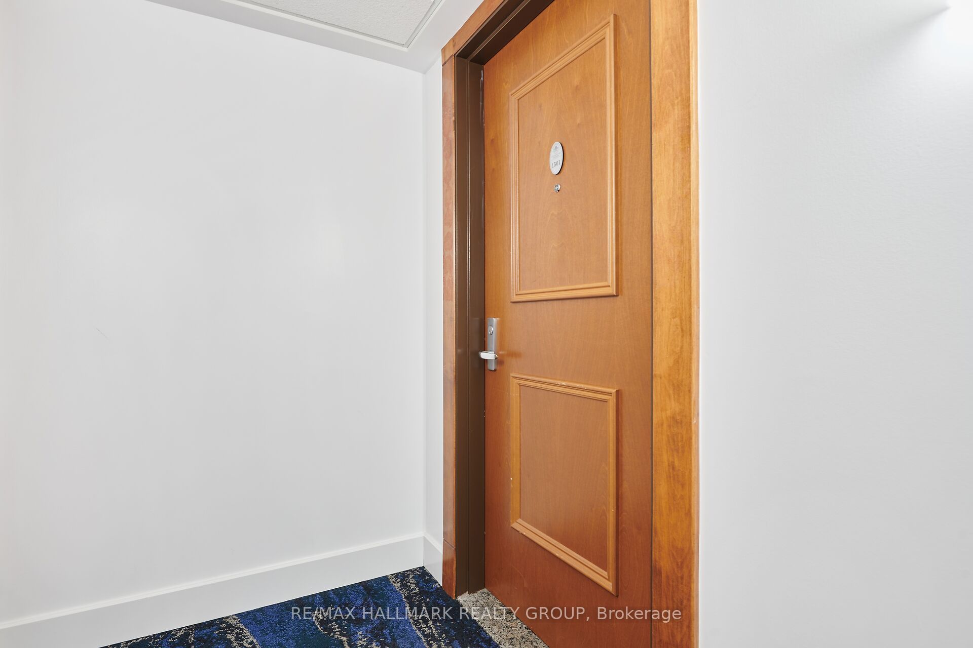 242 Rideau Street 1501, Lower Town - Sandy Hill, ON K1N 0B7 photo 3
