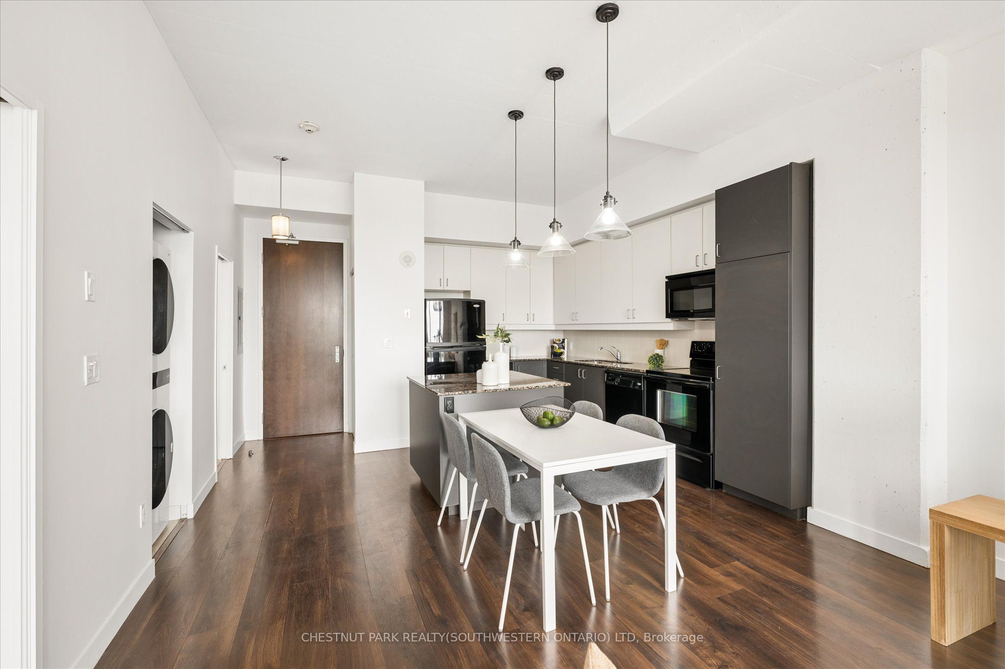 191 King Street S 705, Waterloo, ON N2J 1R1 photo 4