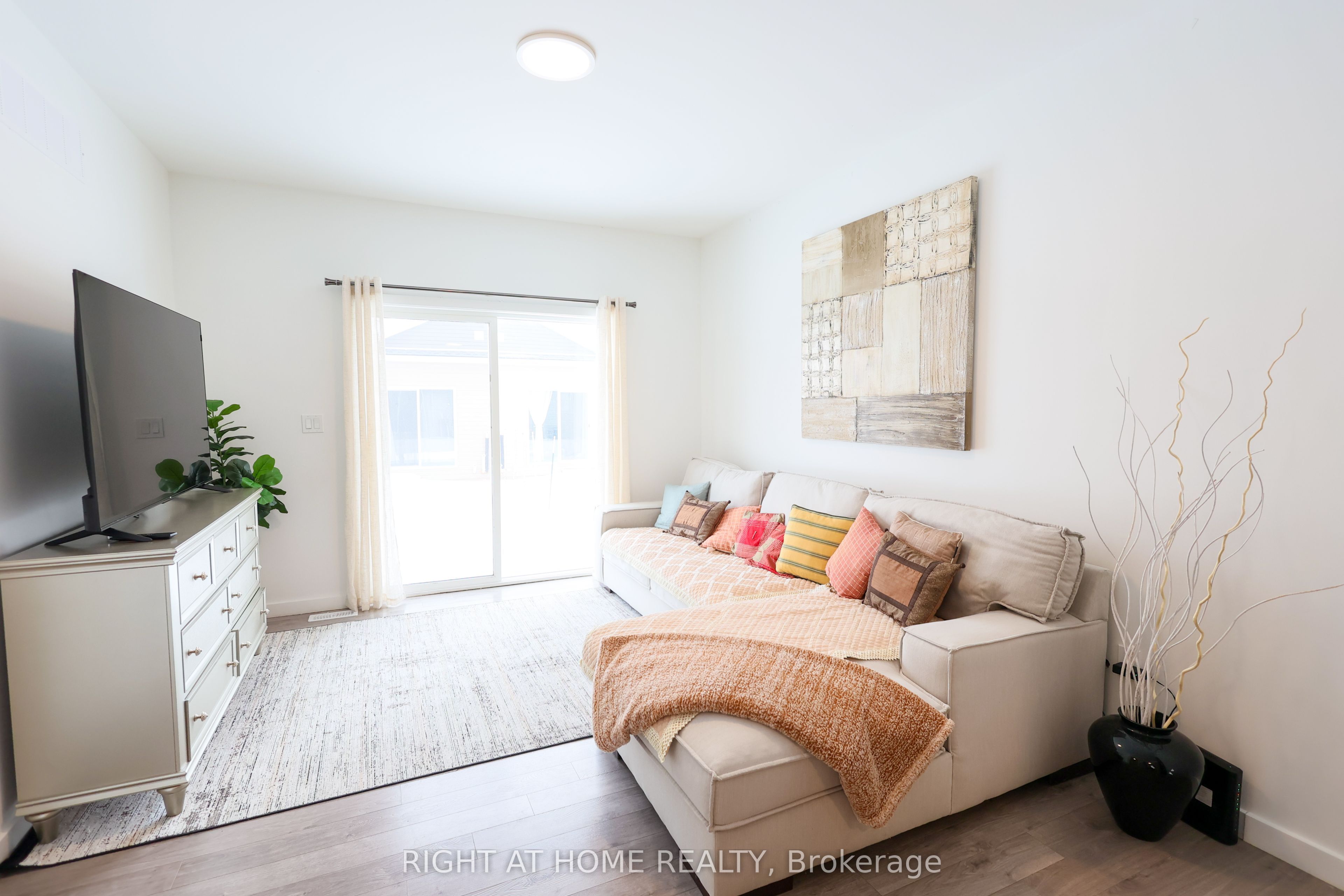100 Highriver Trail 32, Welland, ON L3C 0H6 photo 5