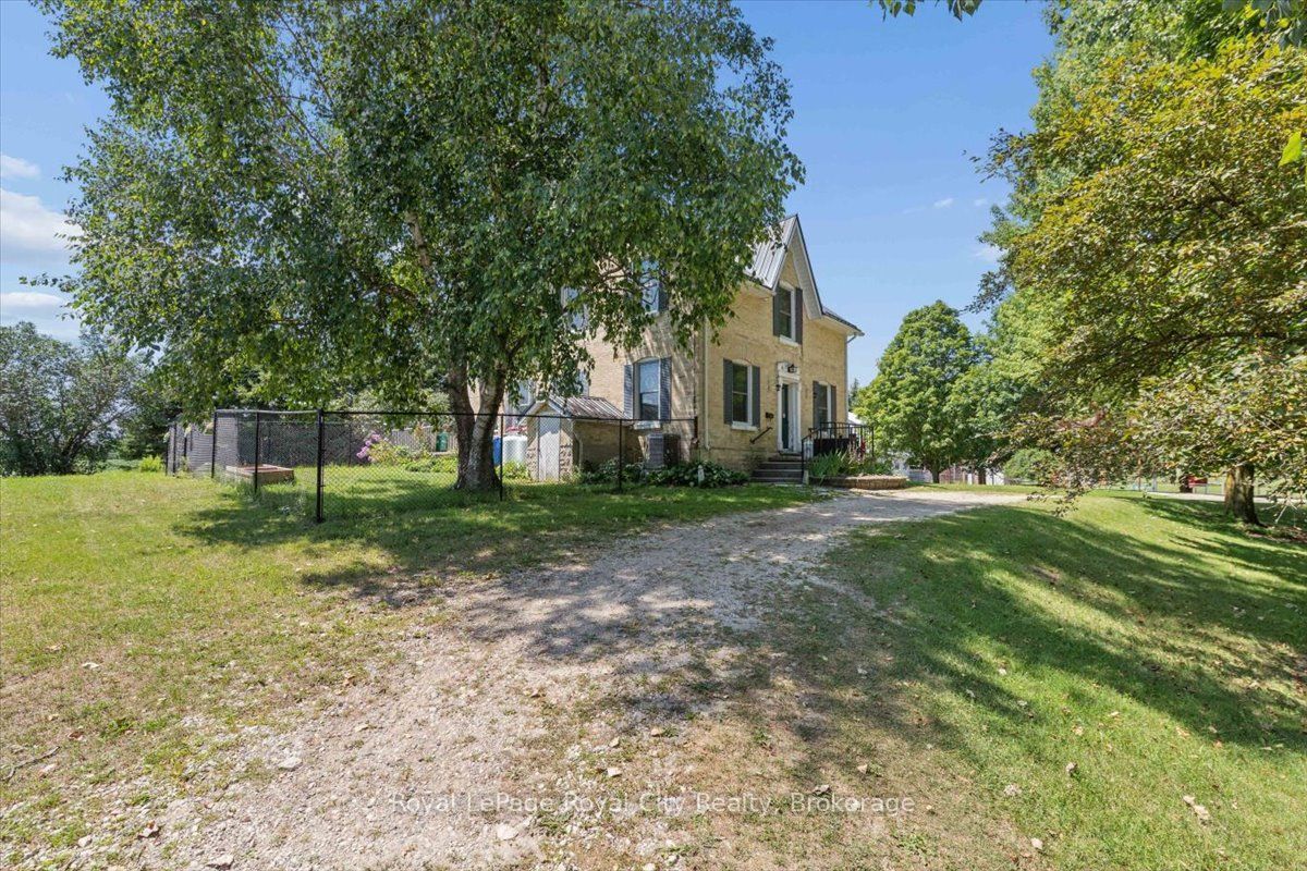 5453 9 Highway, Minto, ON N0G 1M0 photo 3