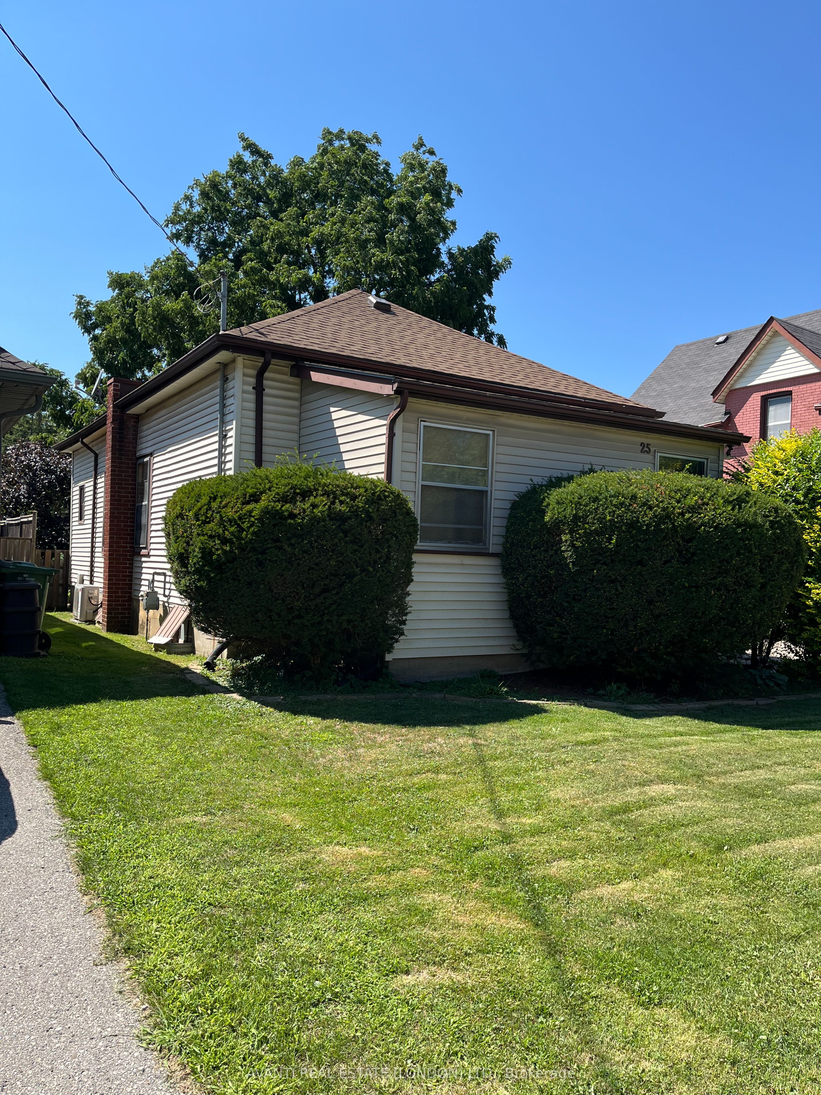 25 Fifth Avenue, St. Thomas, ON N5R 4C2 photo 3