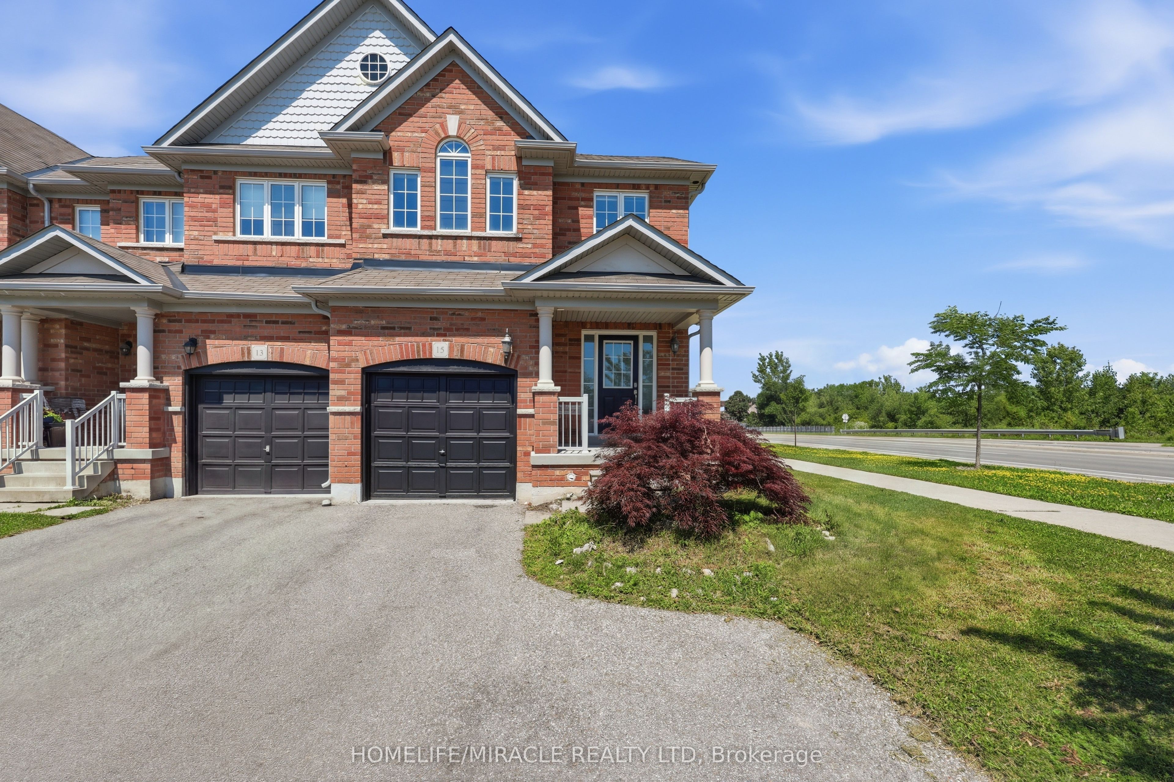 15 Mcphail Place, Hamilton, ON L8B 0R5 photo 4