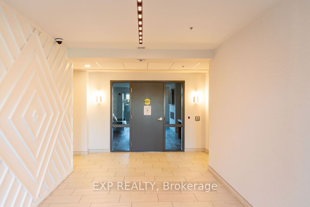 110 Ferugus Avenue 101, Kitchener, ON N2A 0K9 photo 3