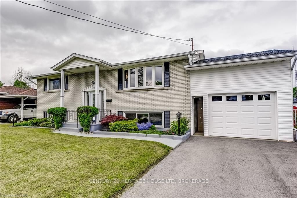 10 MADISON Street, Fort Erie, ON L2A 3Z8
