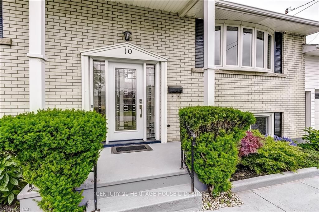 10 MADISON Street, Fort Erie, ON L2A 3Z8 photo 4