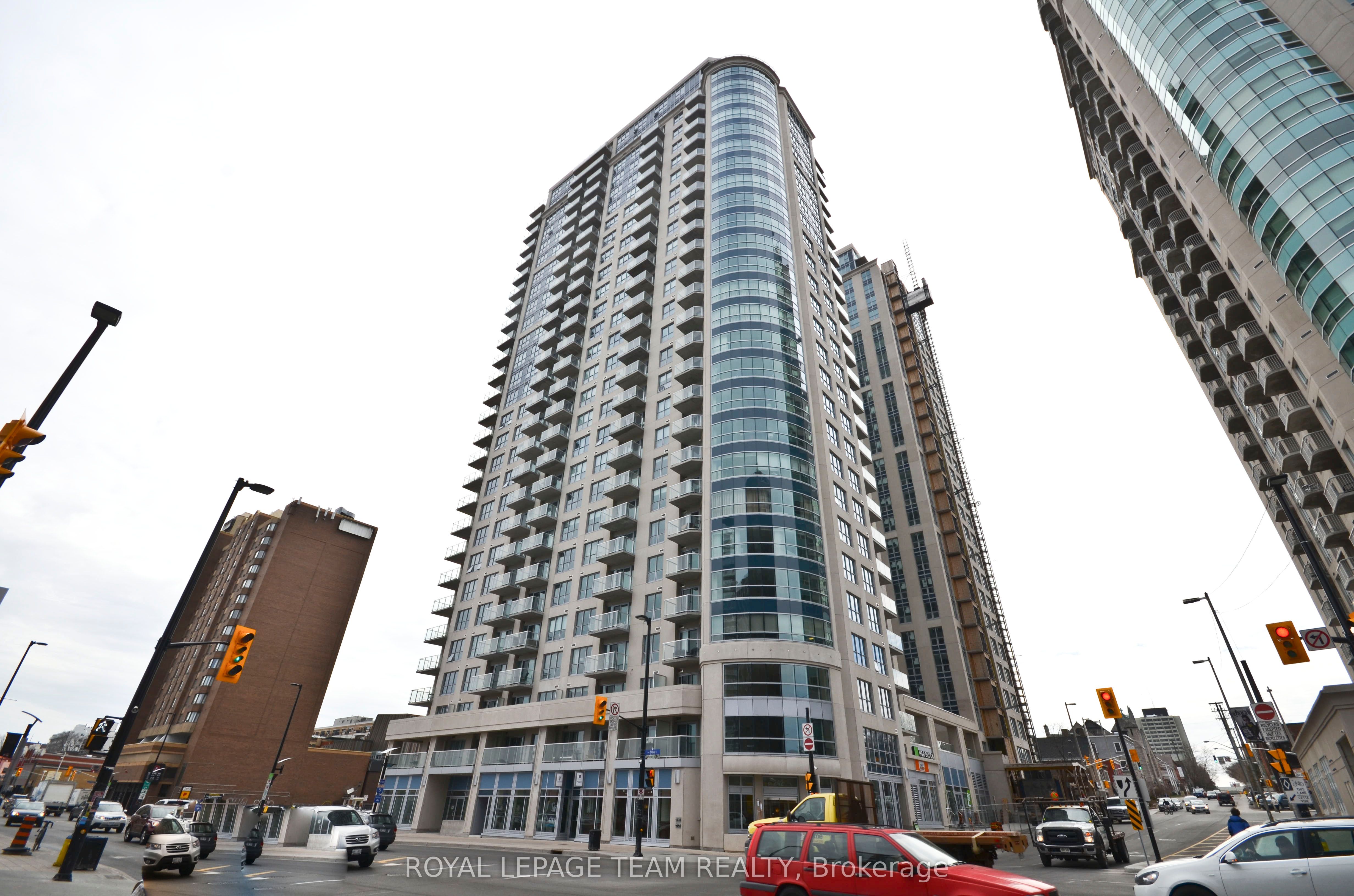 242 RIDEAU Street 404, Lower Town - Sandy Hill, ON K1N 0B7