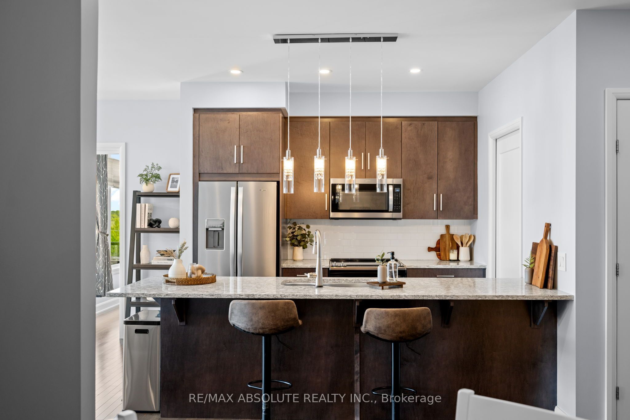 170 Boundstone Way 304, Kanata, ON K2T 0M8 photo 4