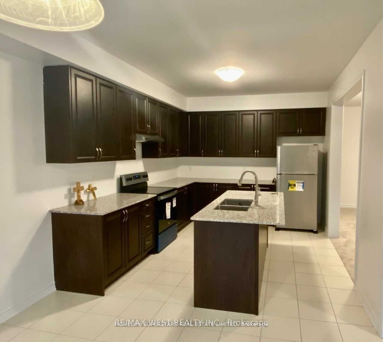 256 Ridley Crescent, Southgate, ON N0C 1B0 photo 2