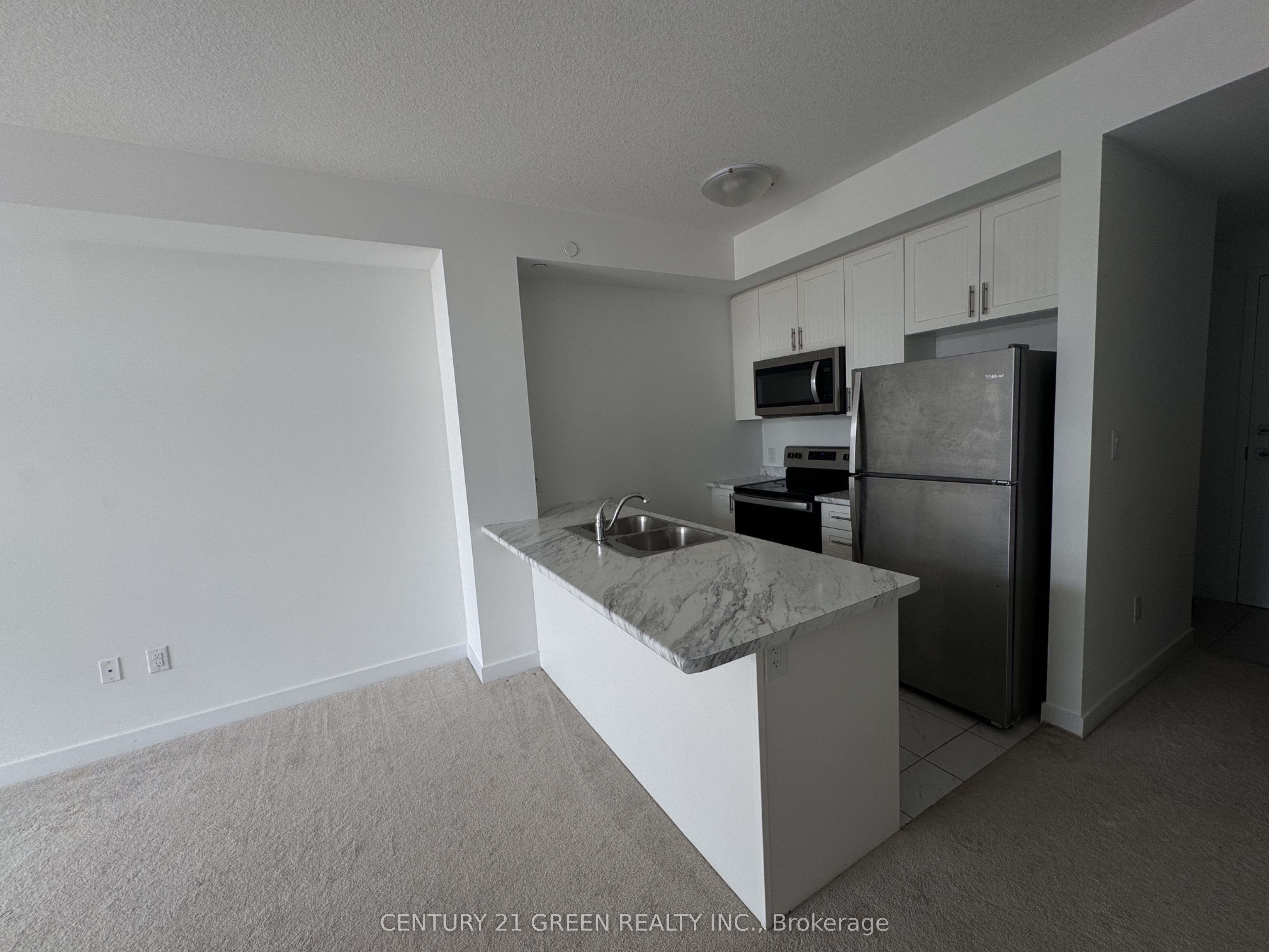 460 Dundas Street E 214, Hamilton, ON L8B 2A5 photo 4