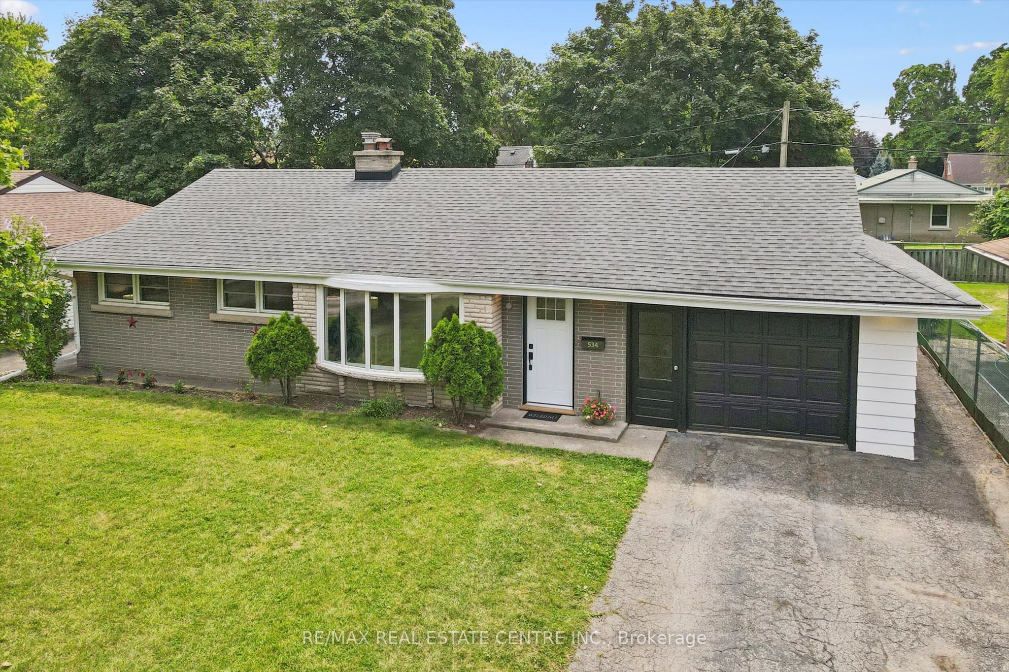 534 Bishop Street N, Cambridge, ON N3H 2K5 photo 3