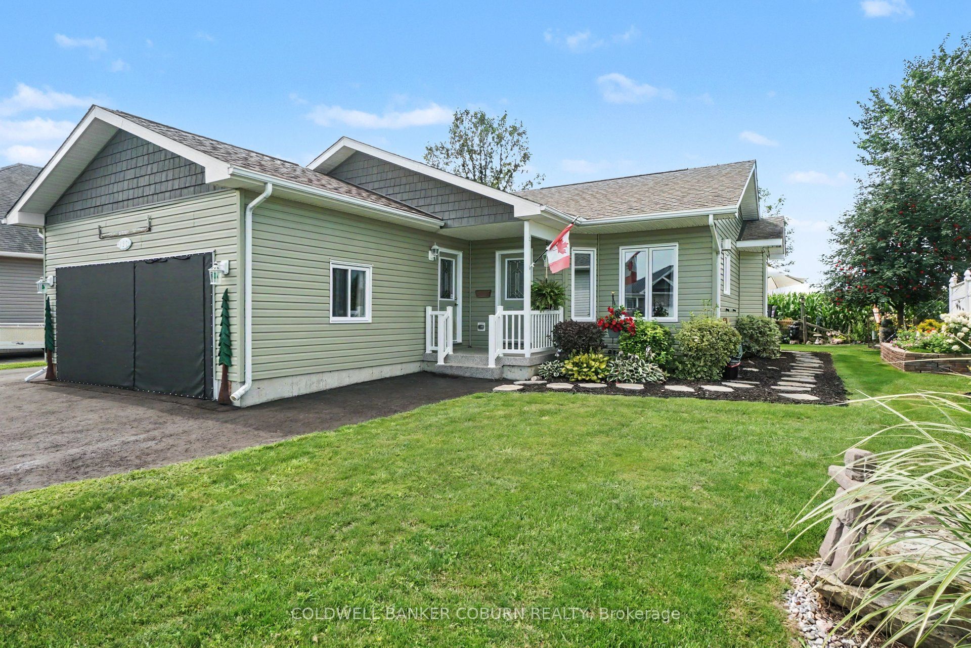 127 Elizabeth Drive, North Dundas, ON K0C 1H0 photo 2
