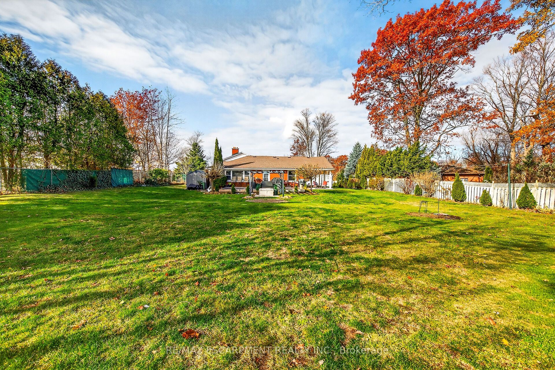 1597 Trinity Church Road, Hamilton, ON L0R 1P0 photo 3