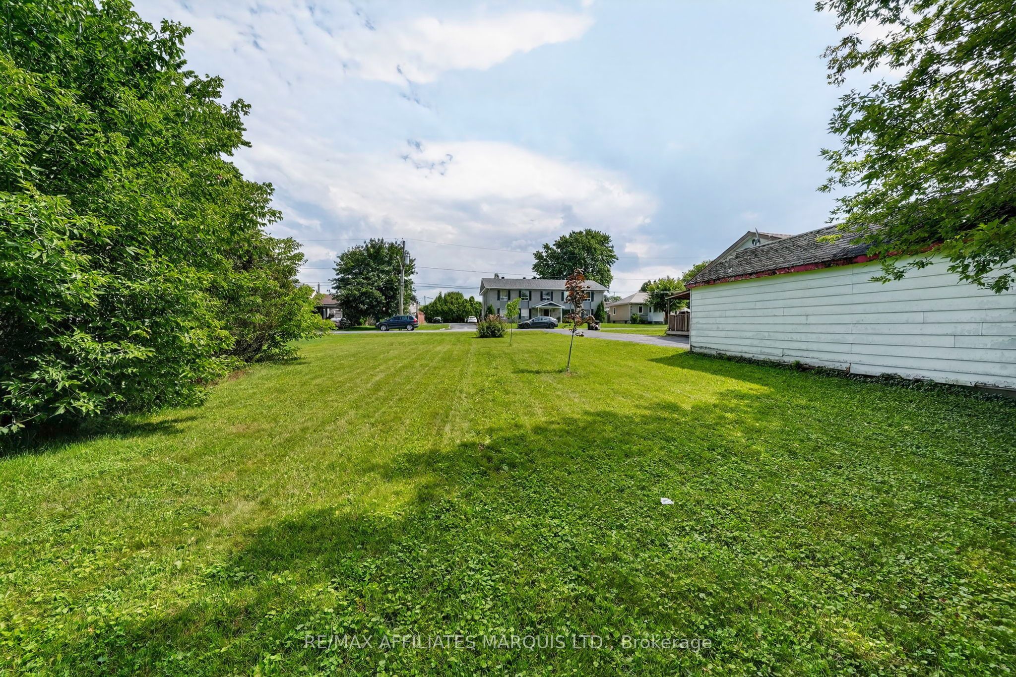 3330 Poirier Avenue, Cornwall, ON K6K 1E1 photo 4