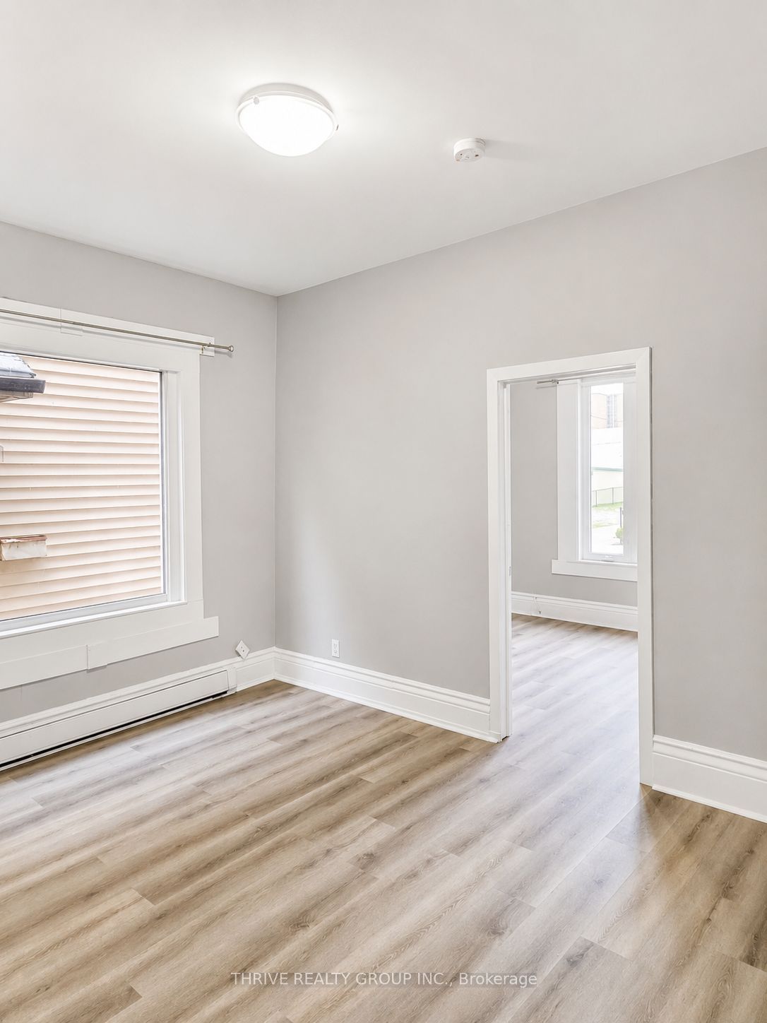 261 Clarence Street, London East, ON N6B 2K2 photo 3