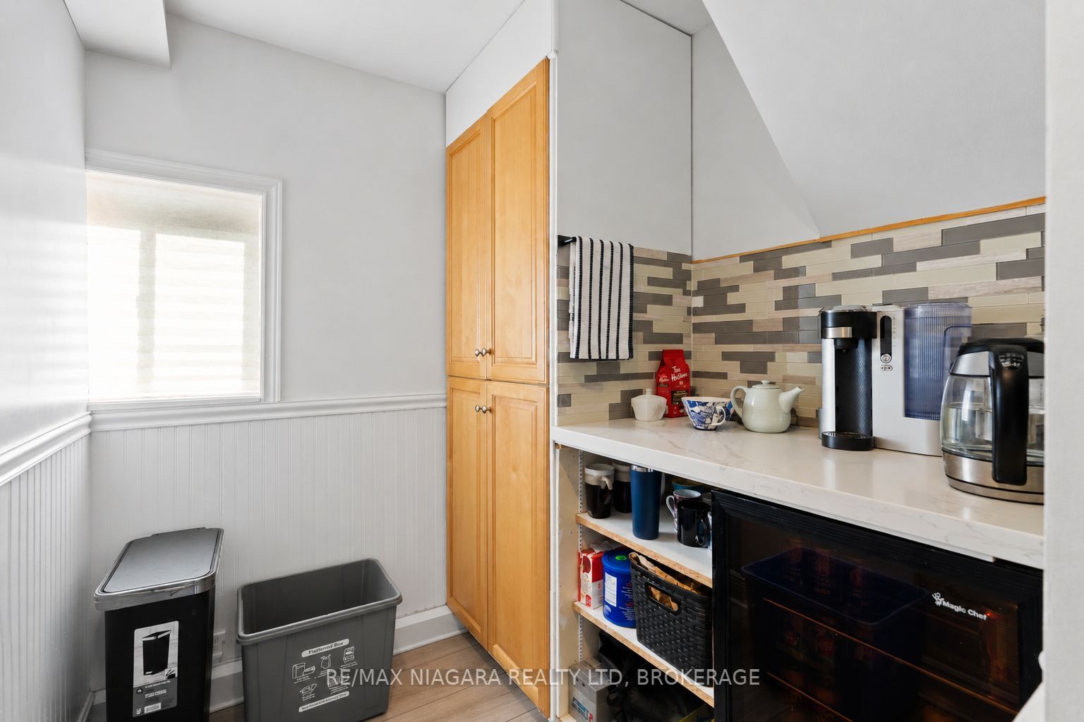 85 MAIN Street W, Port Colborne, ON L3K 3V1 photo 5