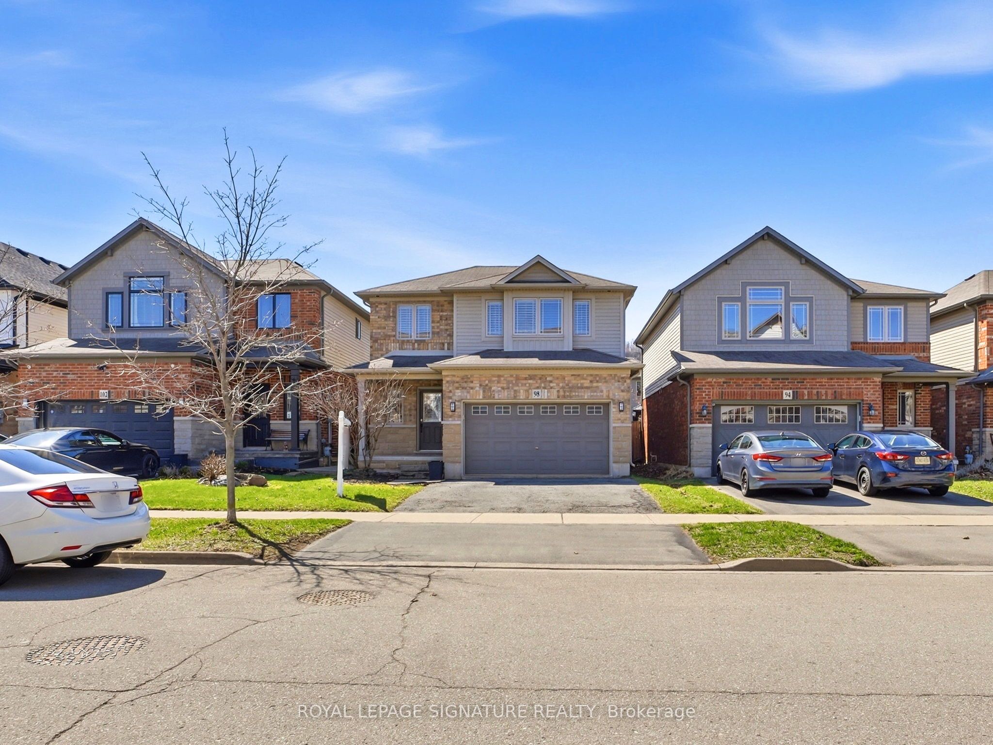 98 Willow Lane, Grimsby, ON L3M 5P7 photo 2