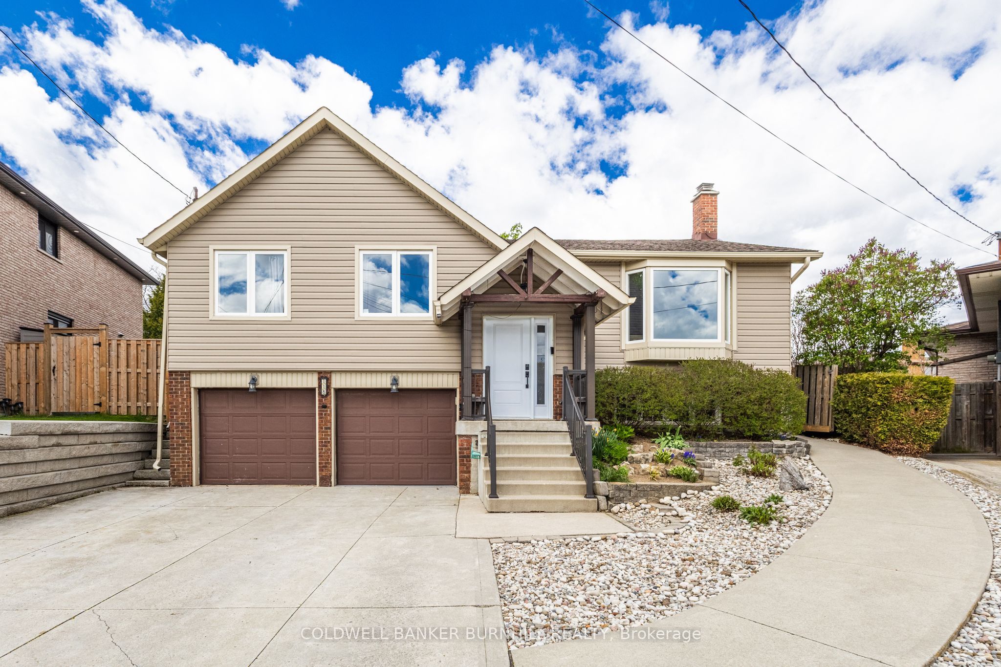 118 Napoli Court, Hamilton, ON L9C 6X2