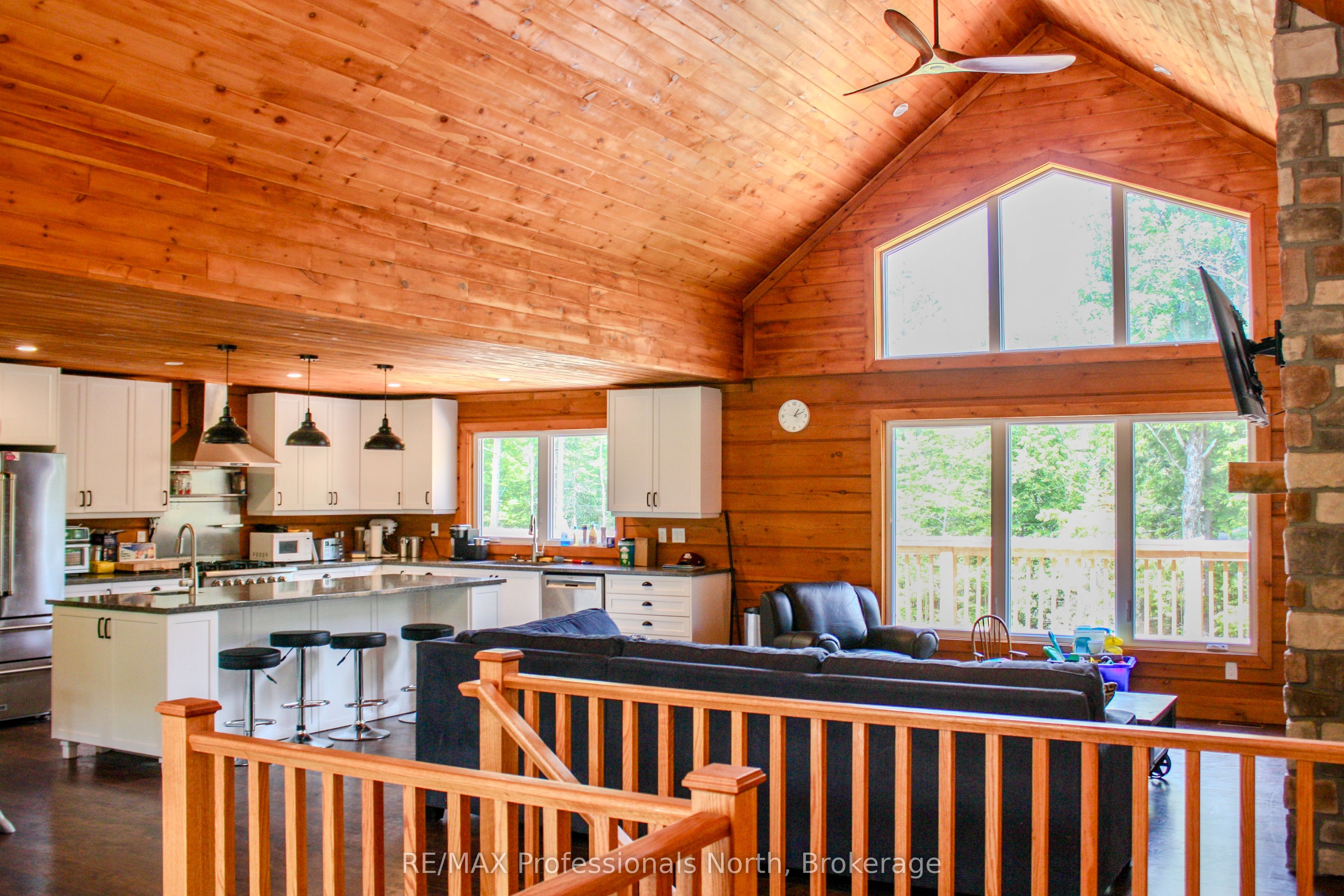 511 Brethour Road, Hastings Highlands, ON K0L 1C0 photo 4