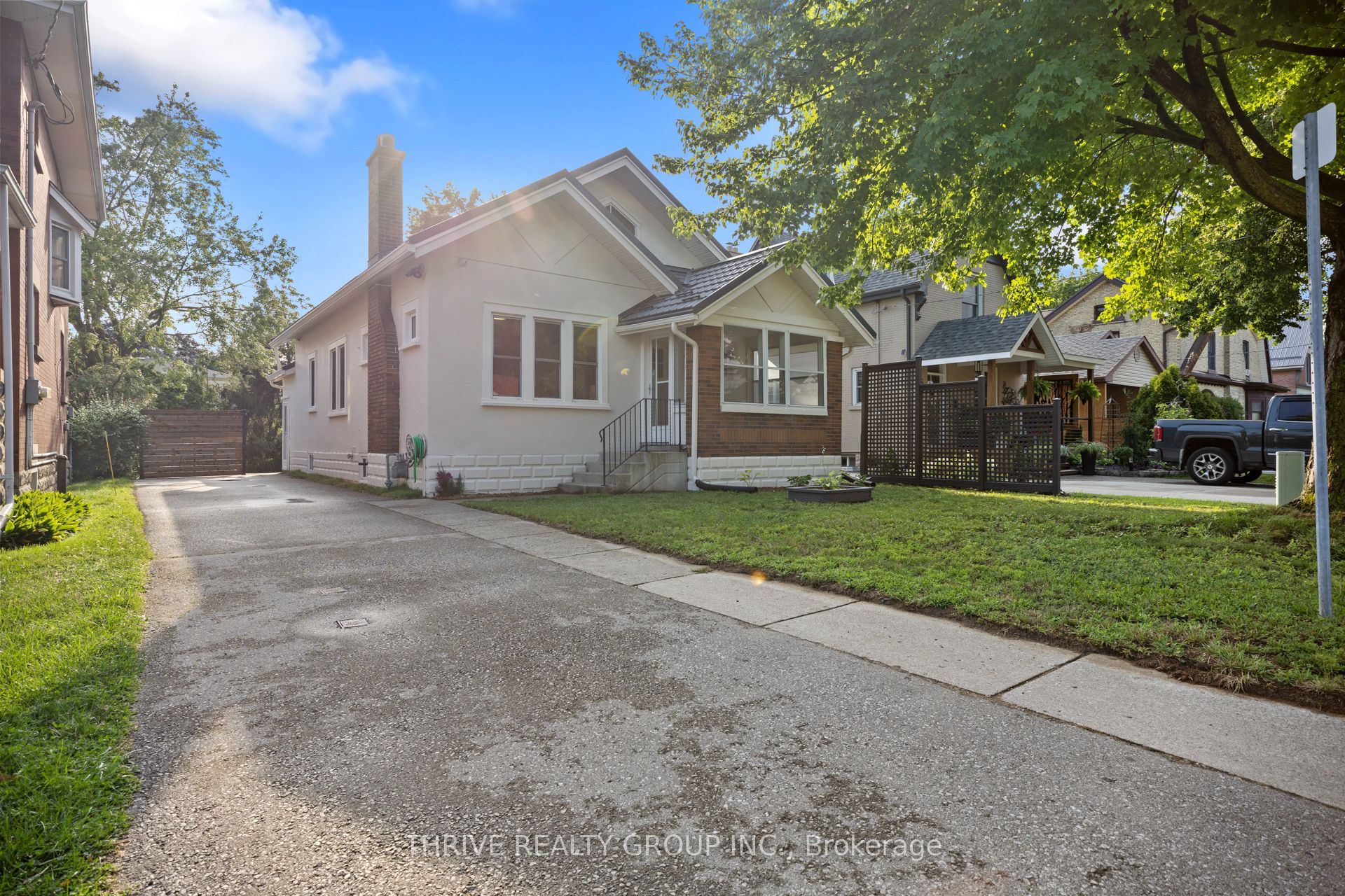 523 Hale Street N, London East, ON N5W 1G9 photo 3